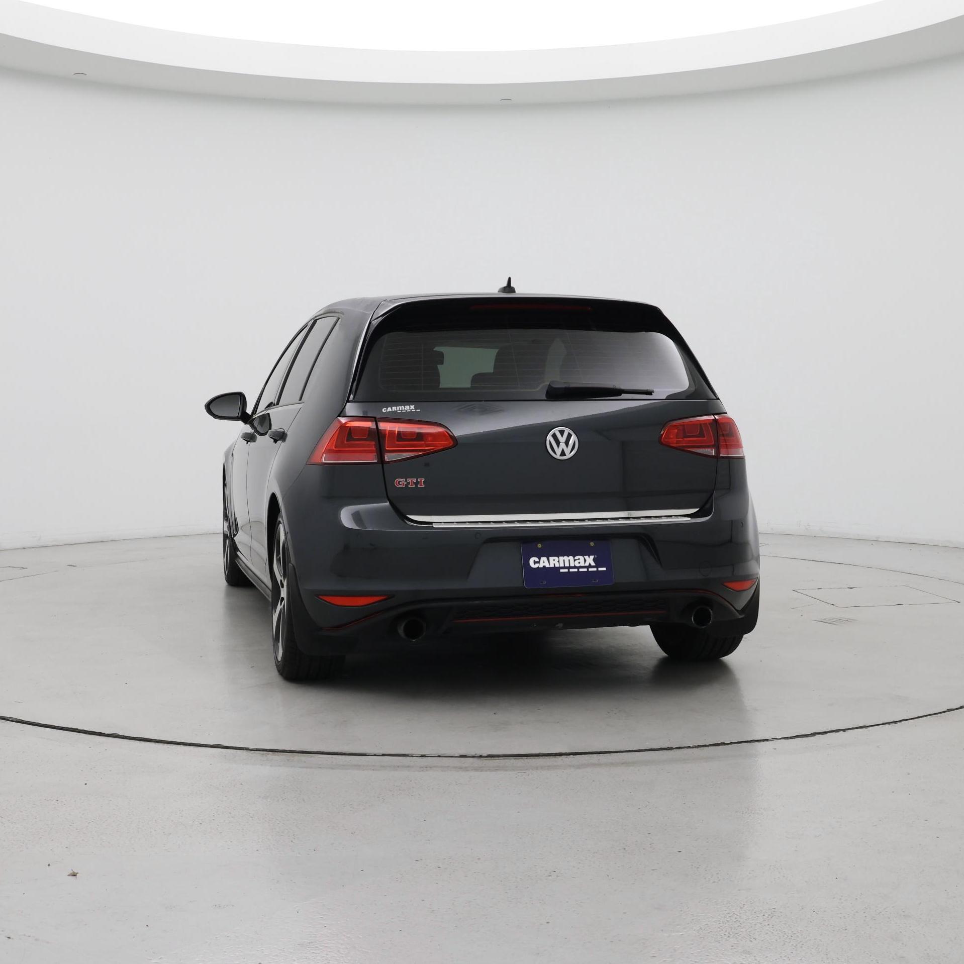 Thumbnail: 2016 Volkswagen Golf - 6