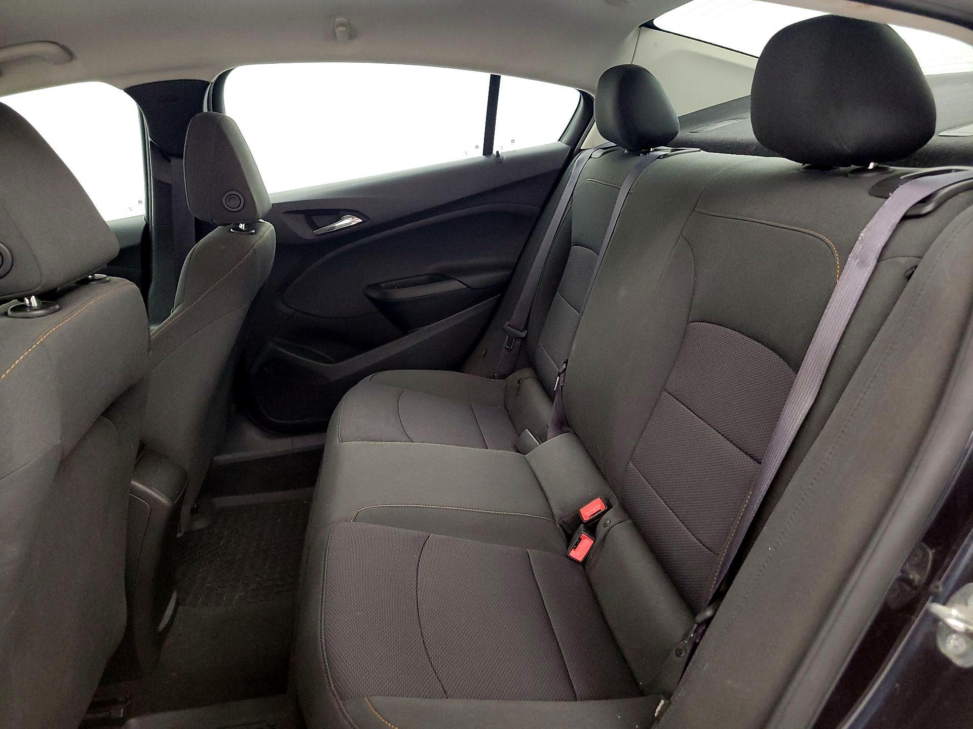 Thumbnail: 2016 Chevrolet Cruze - 19