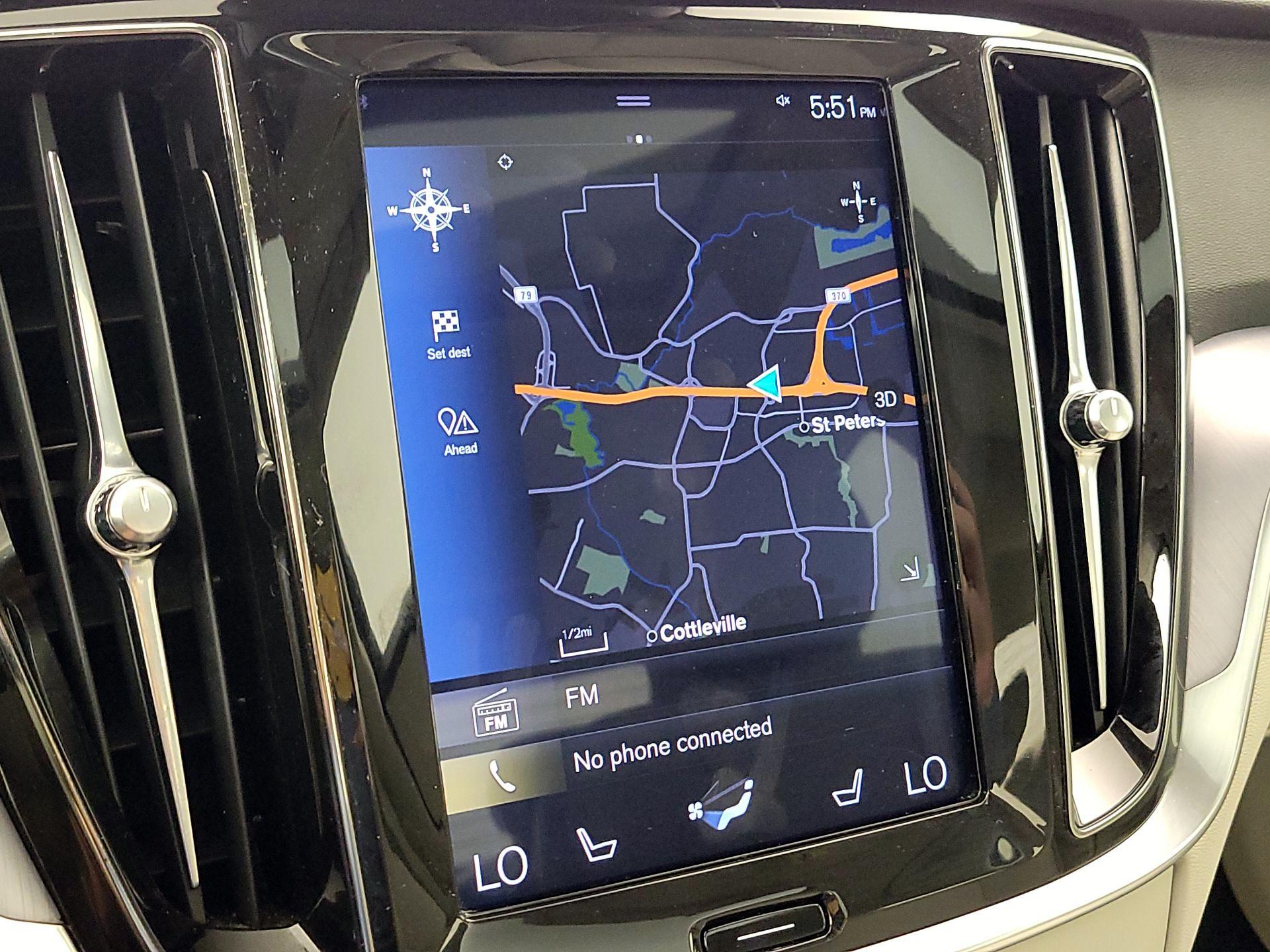 Thumbnail: 2019 Volvo S60 - 14