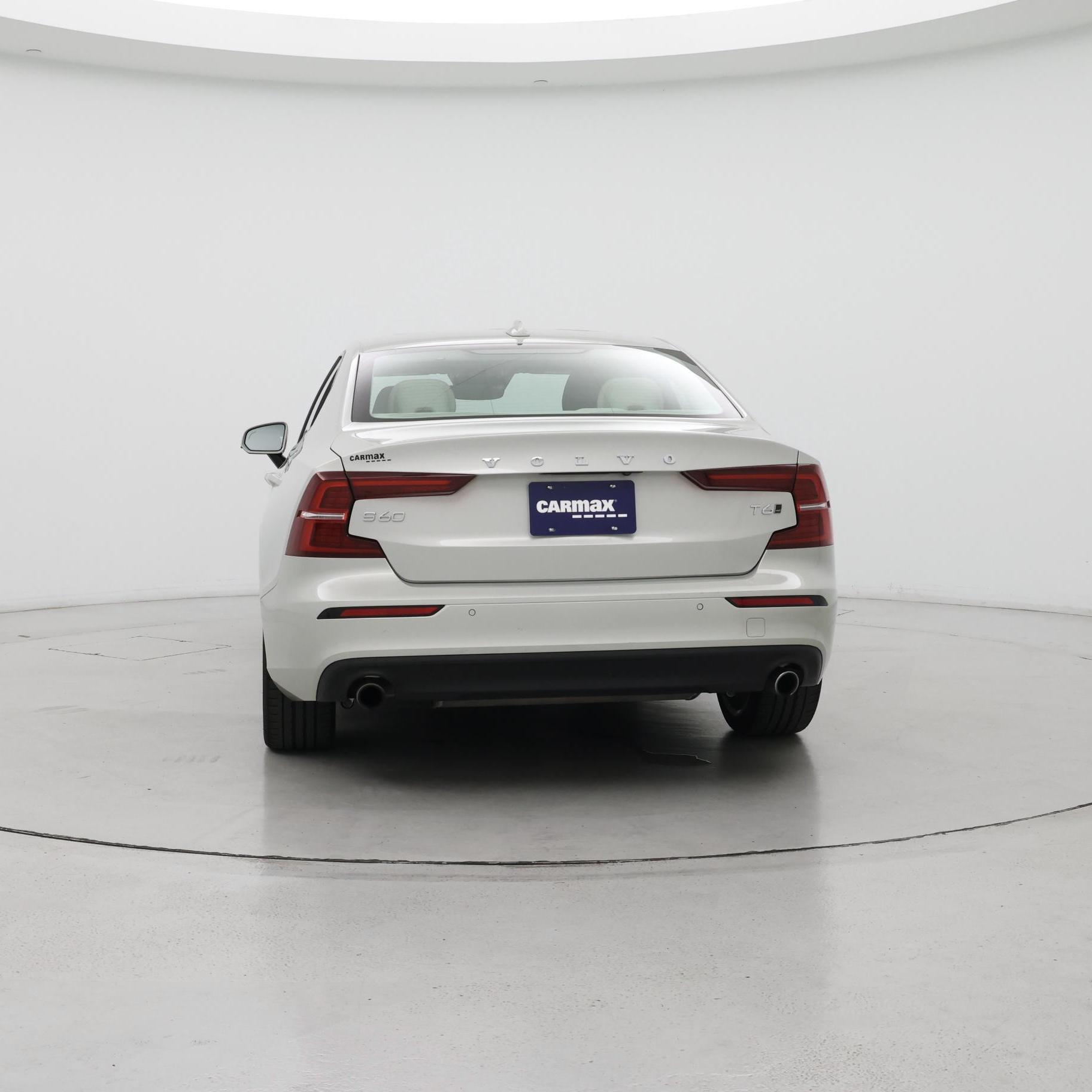 Thumbnail: 2019 Volvo S60 - 6