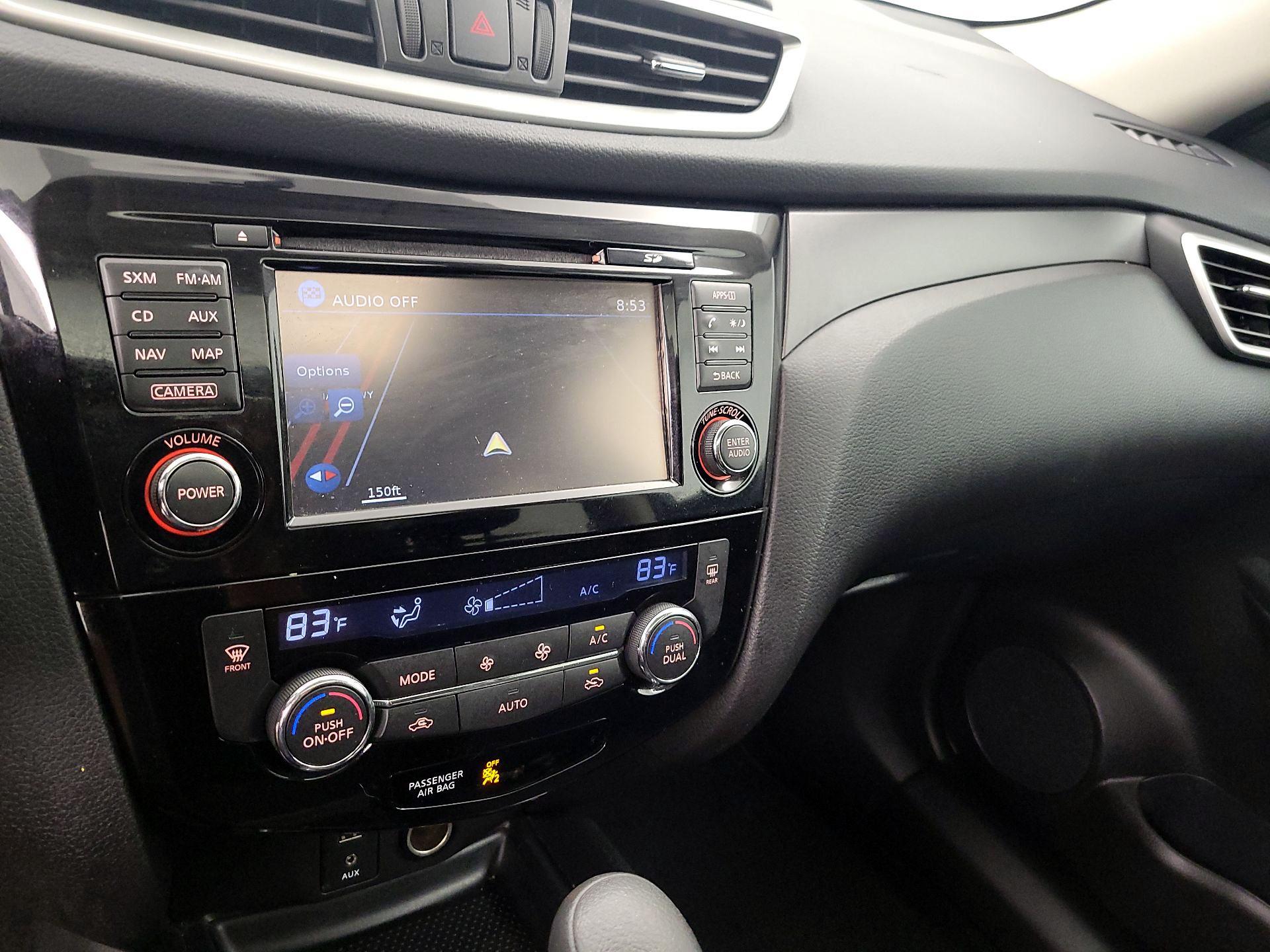 Thumbnail: 2016 Nissan Rogue - 15