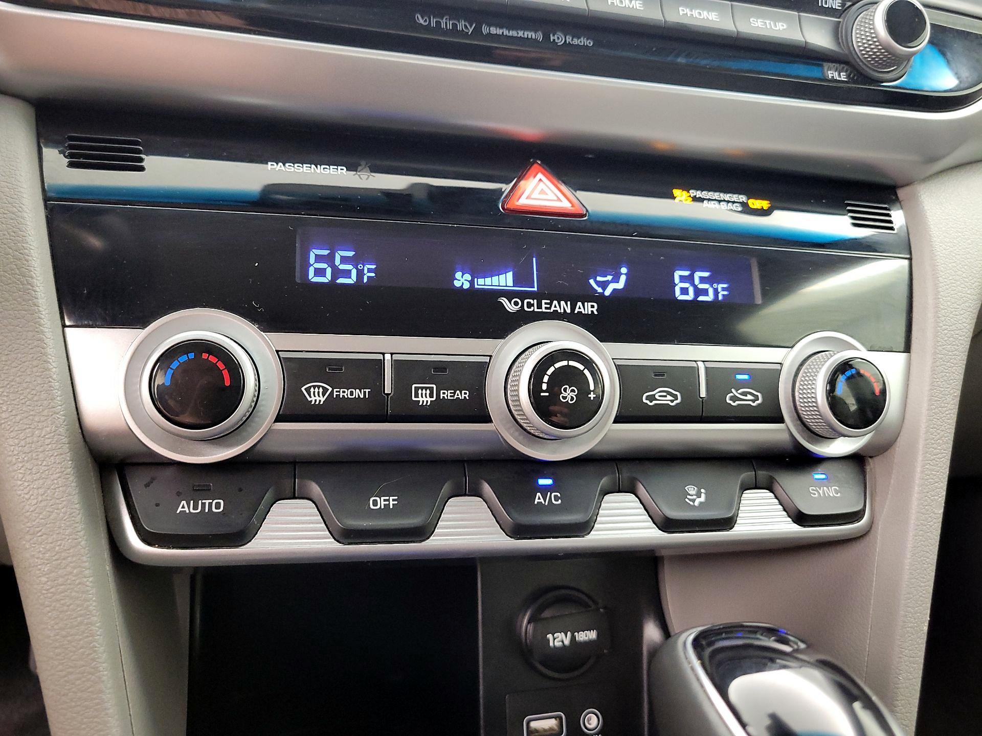 Thumbnail: 2019 Hyundai Elantra - 16