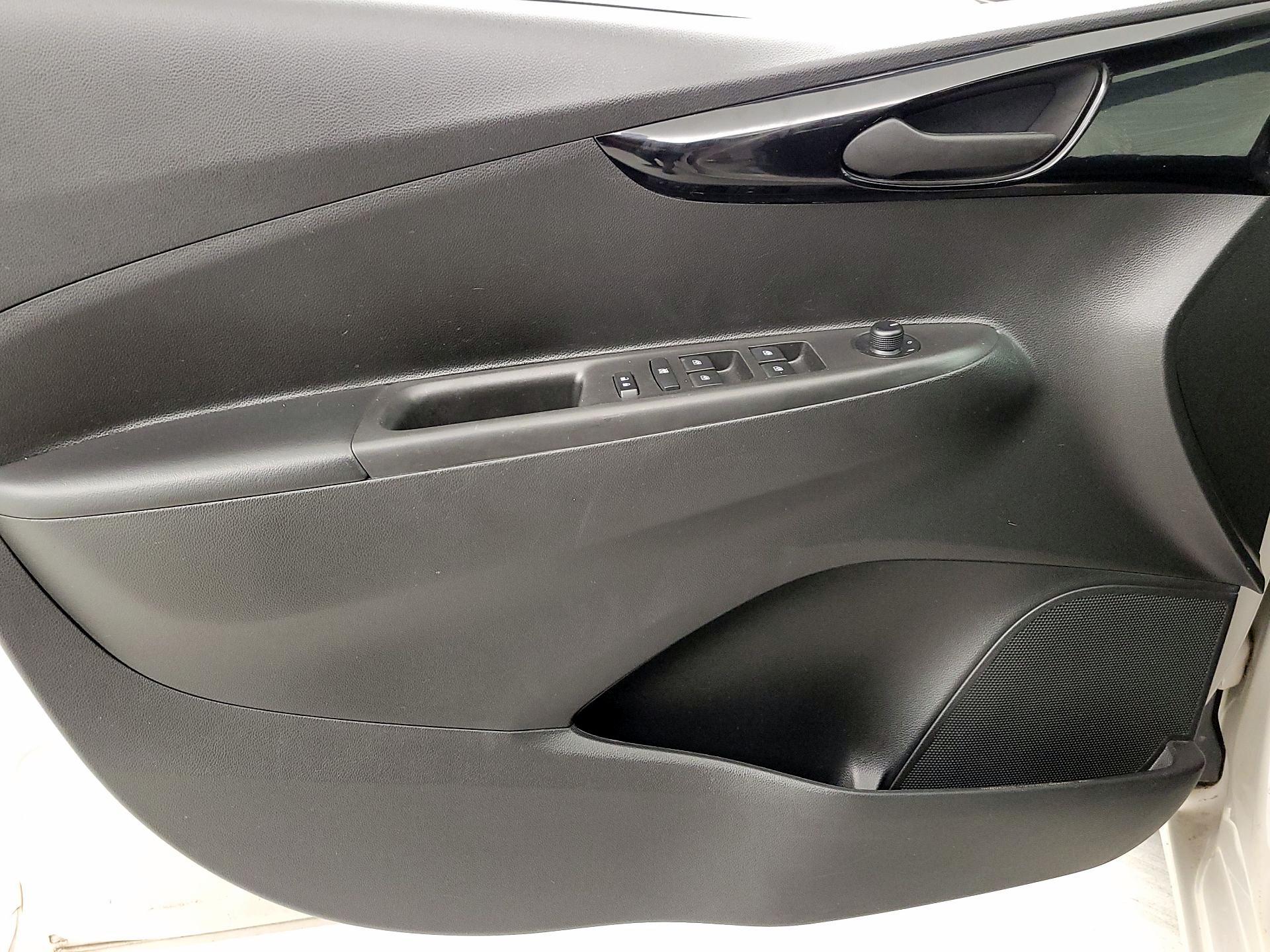 Thumbnail: 2021 Chevrolet Spark - 12