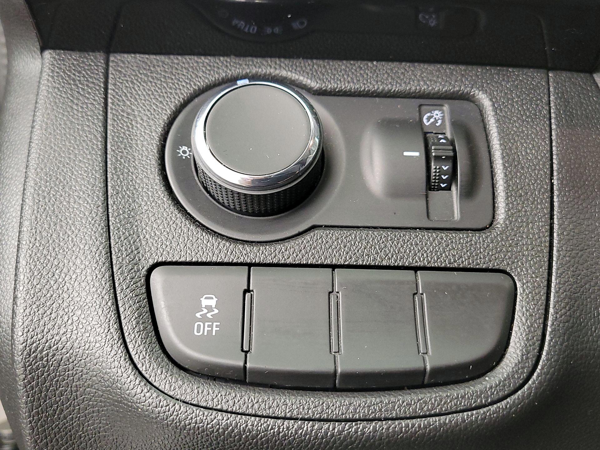 Thumbnail: 2021 Chevrolet Spark - 13