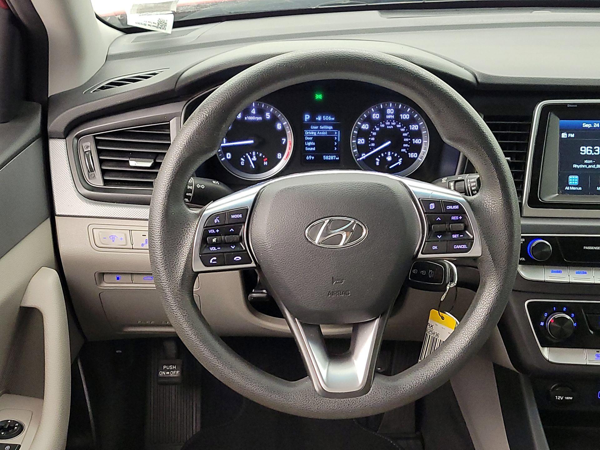Thumbnail: 2018 Hyundai Sonata - 10