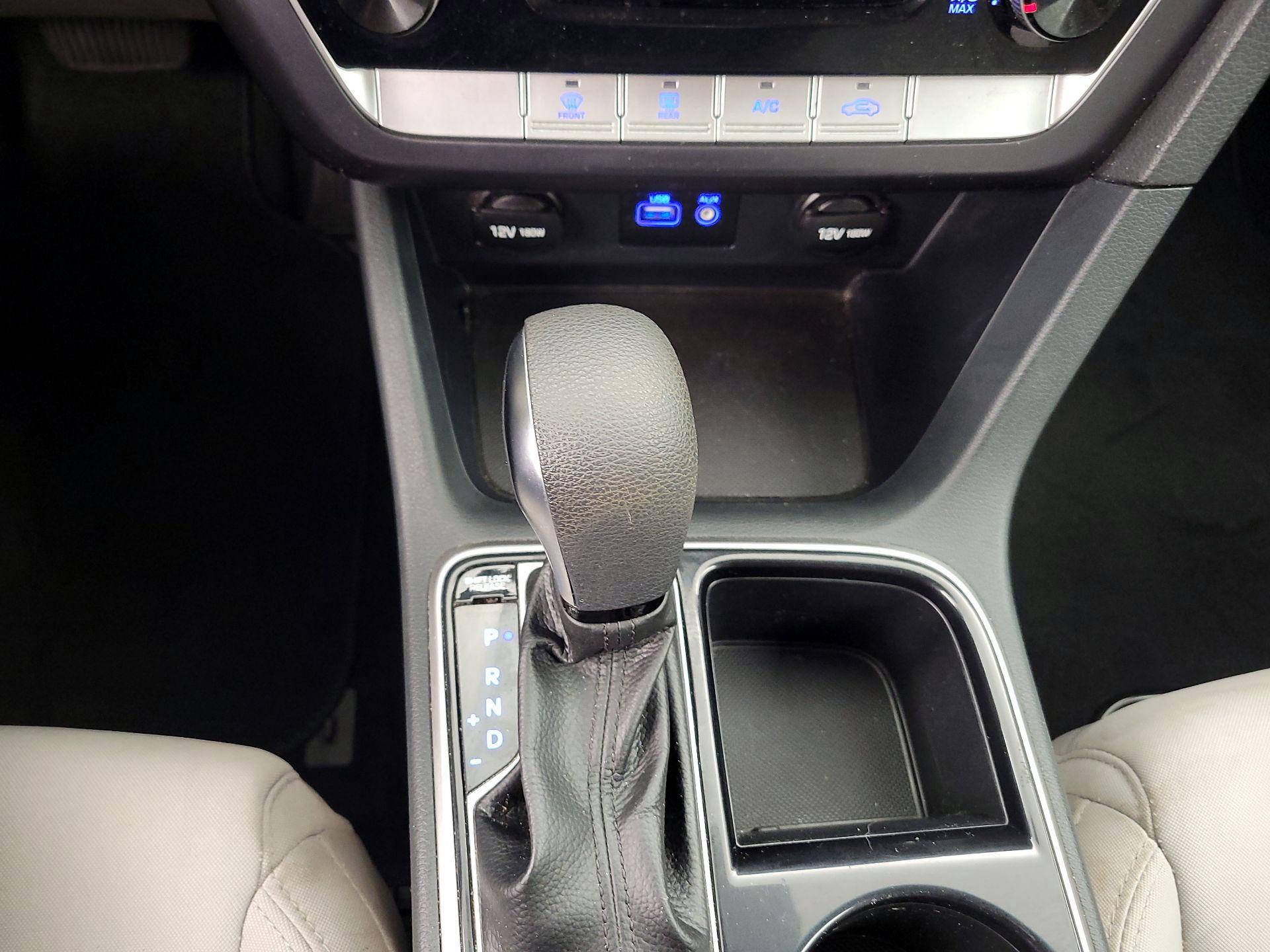 Thumbnail: 2018 Hyundai Sonata - 17