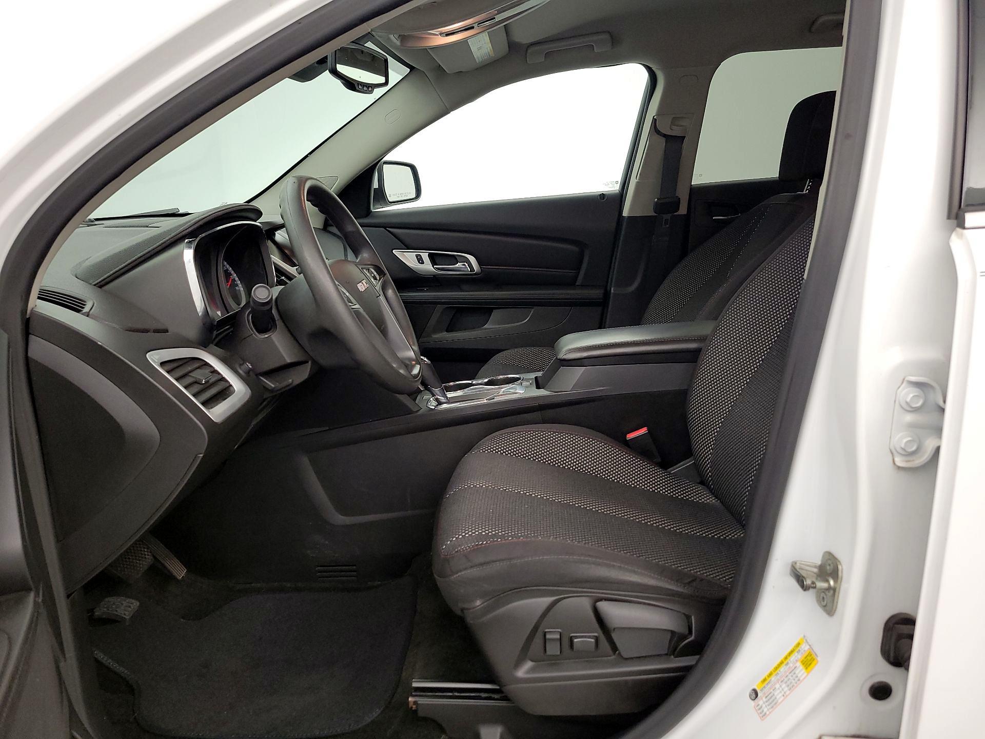 Thumbnail: 2017 GMC Terrain - 11