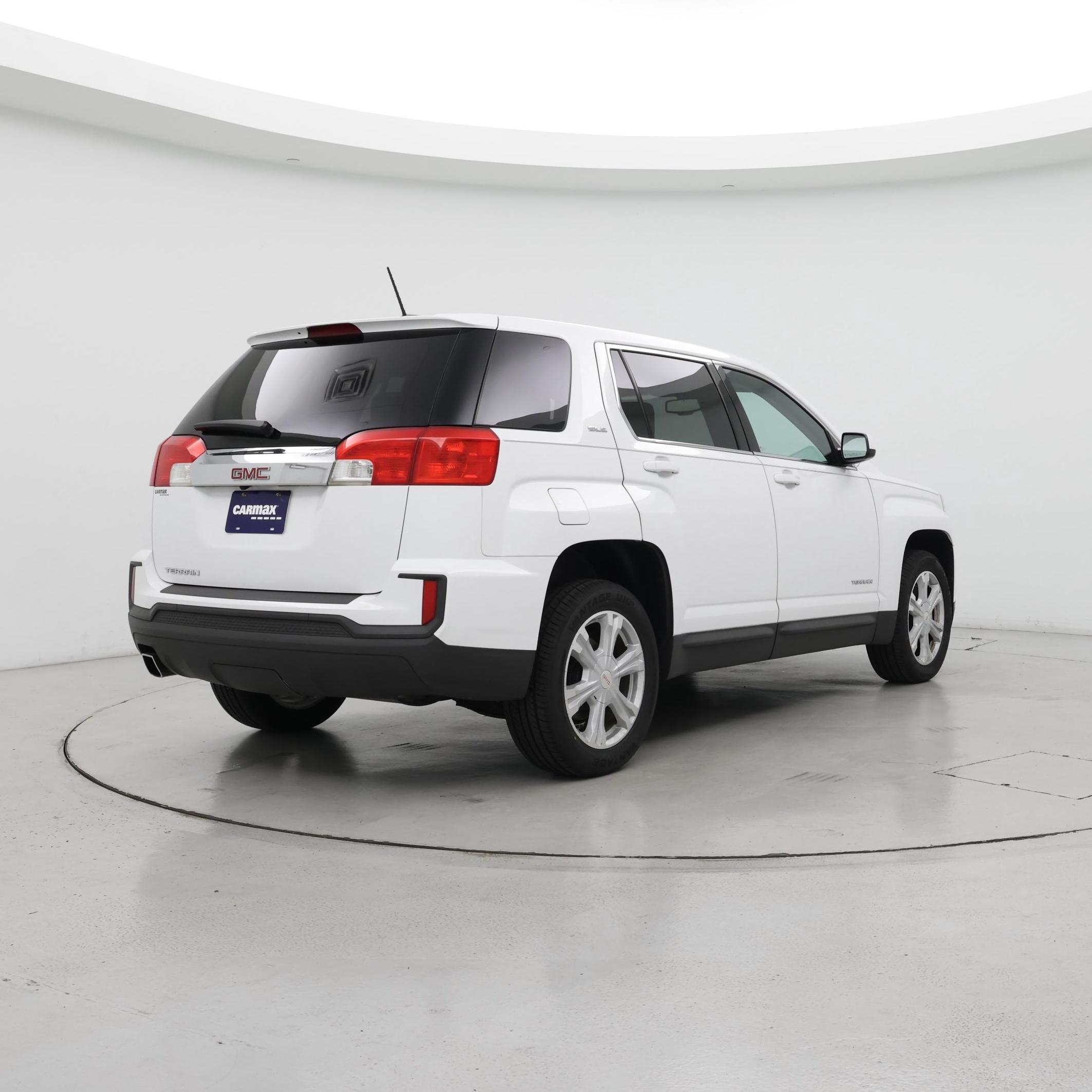 Thumbnail: 2017 GMC Terrain - 8