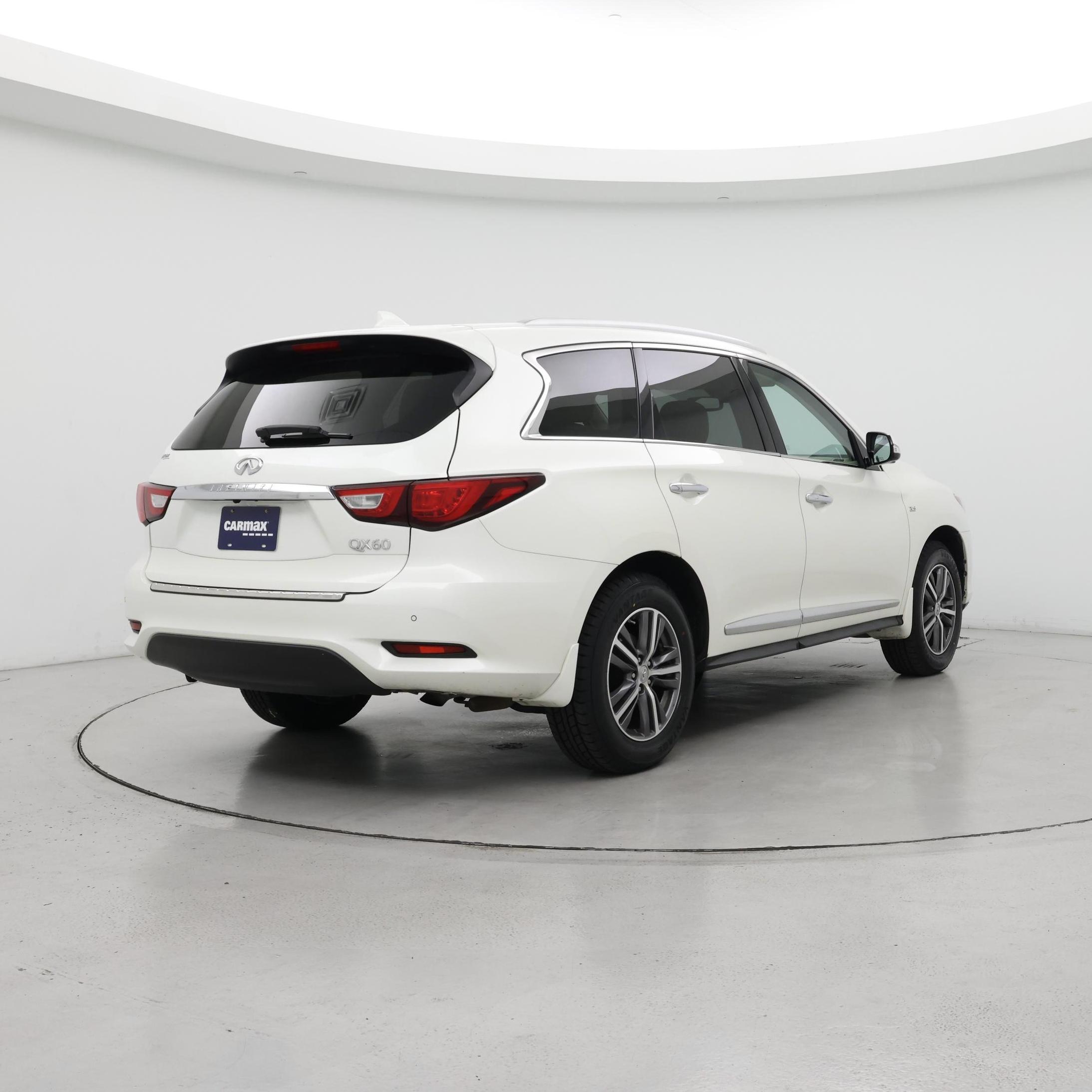 Thumbnail: 2017 INFINITI QX60 - 8