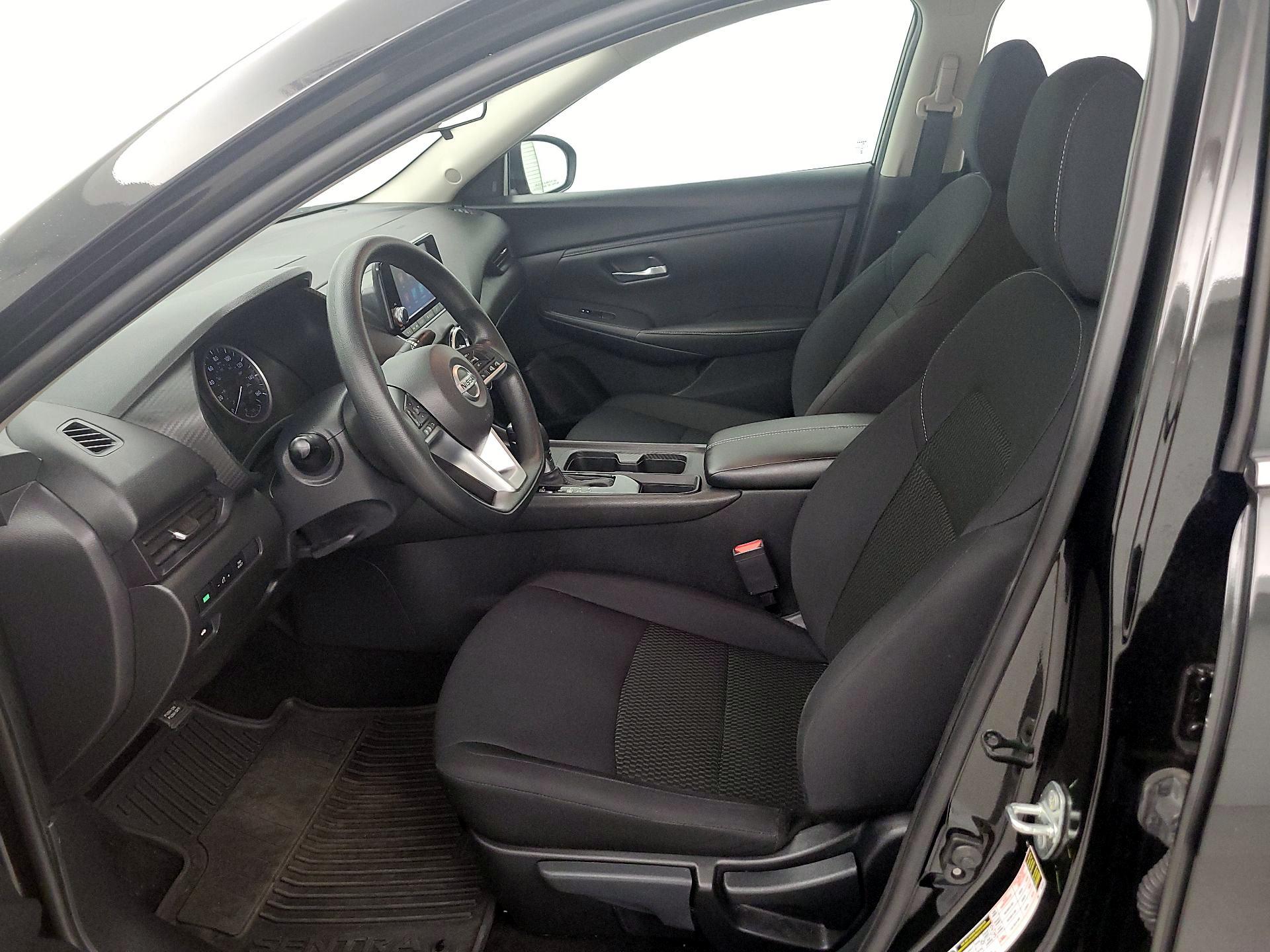 Thumbnail: 2023 Nissan Sentra - 11