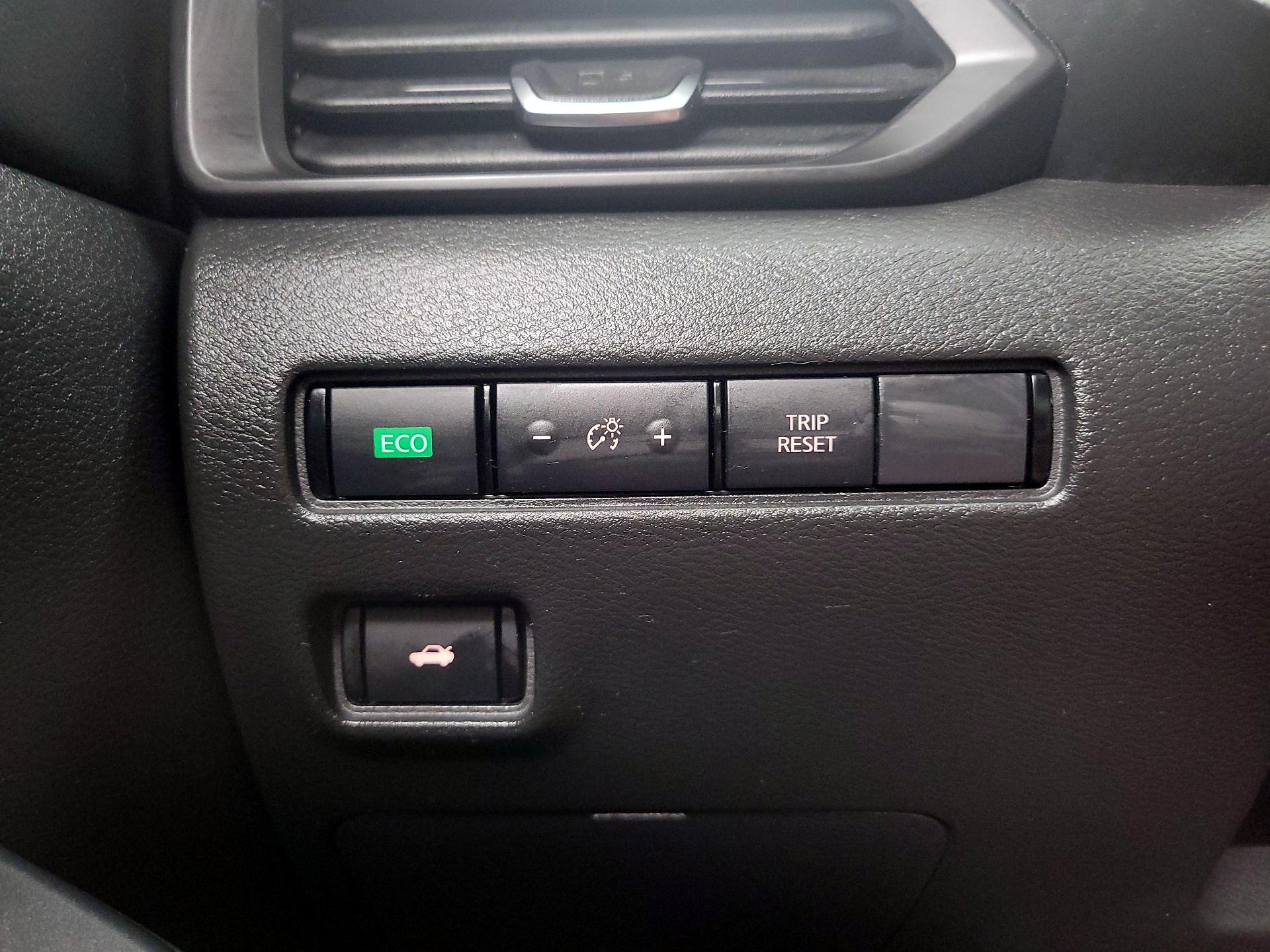 Thumbnail: 2023 Nissan Sentra - 13