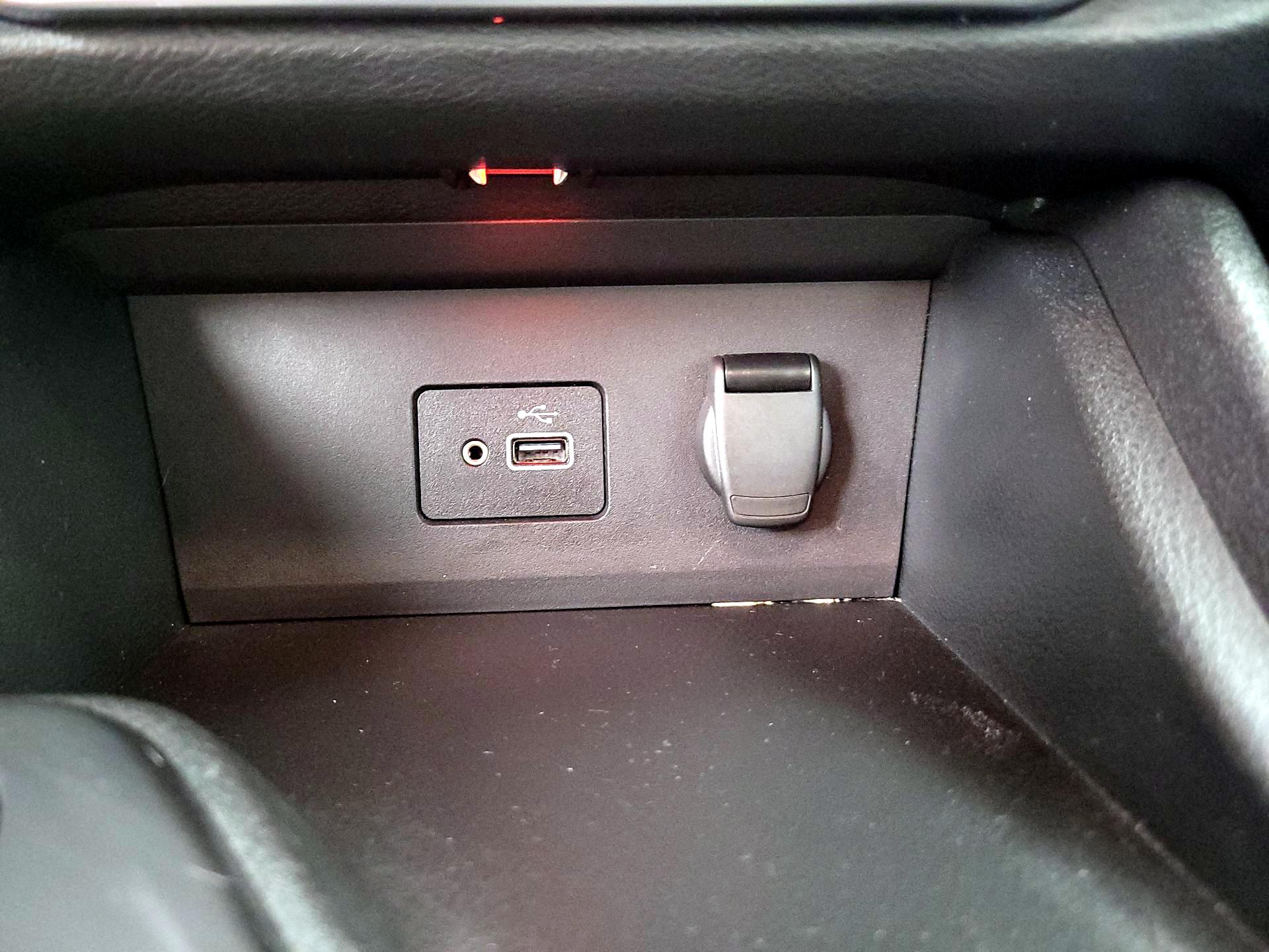 Thumbnail: 2023 Nissan Sentra - 18