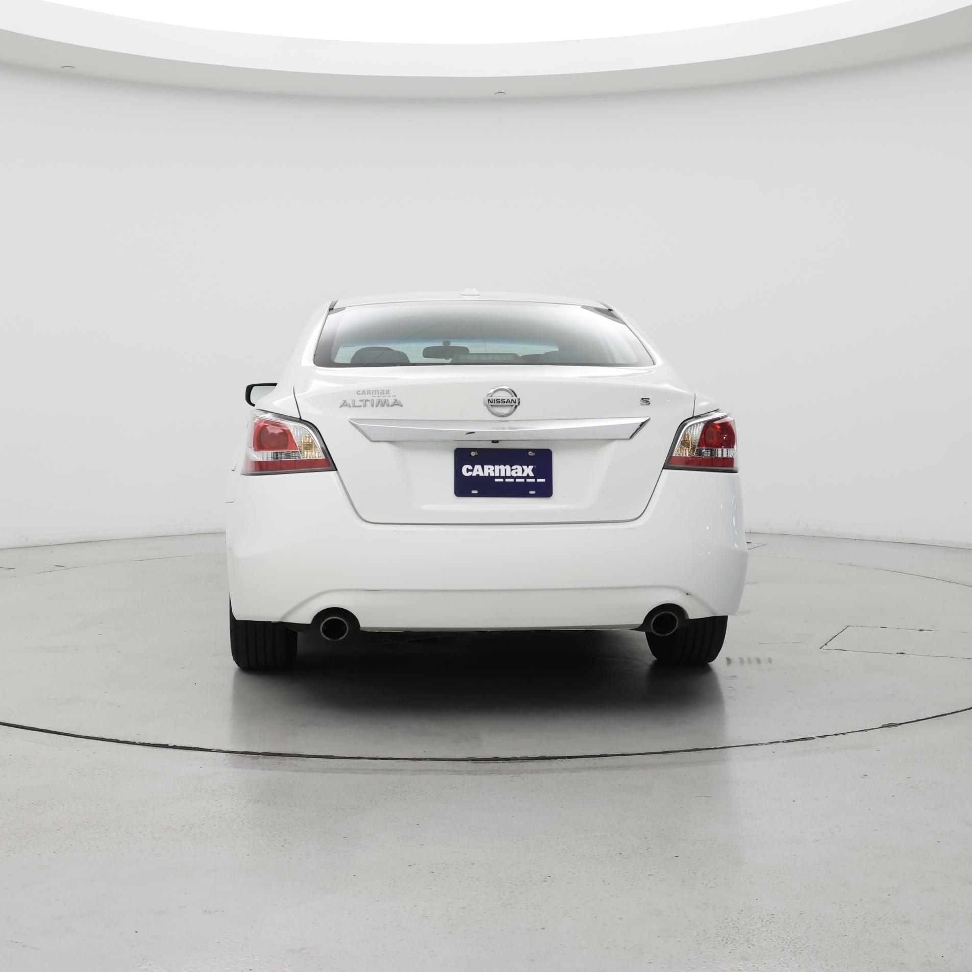 Thumbnail: 2015 Nissan Altima - 6
