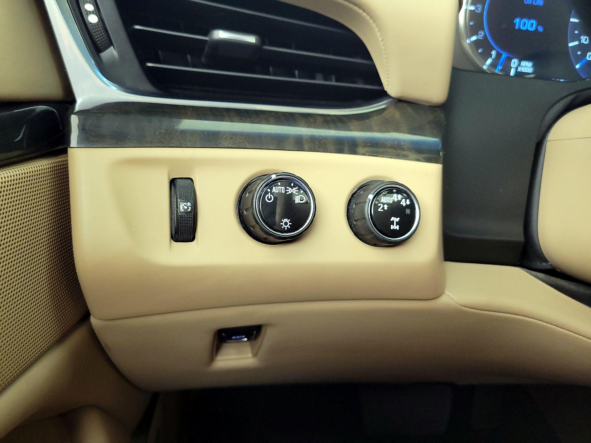 Thumbnail: 2018 Cadillac Escalade - 13