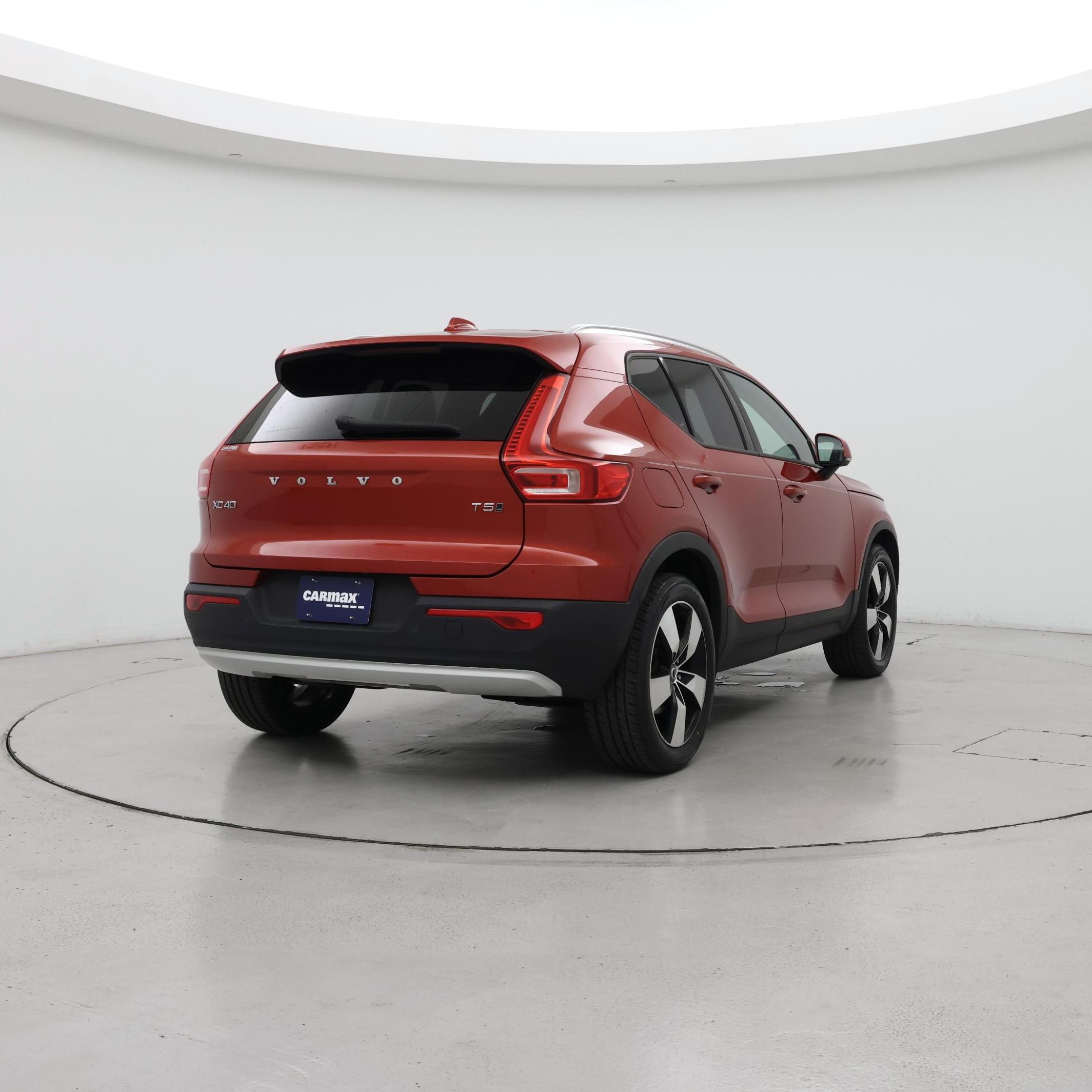 Thumbnail: 2020 Volvo XC40 - 8