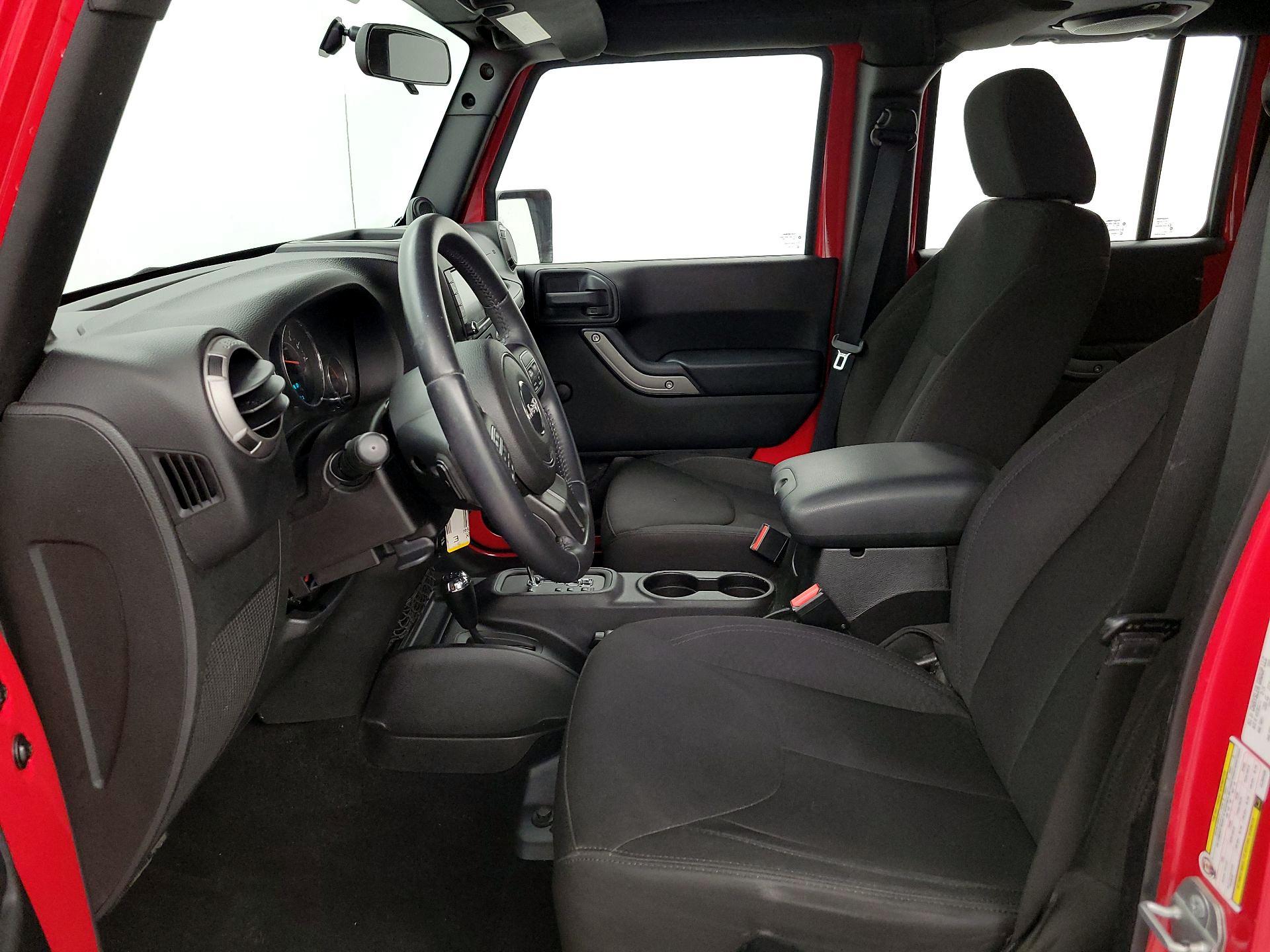 Thumbnail: 2014 Jeep Wrangler - 11