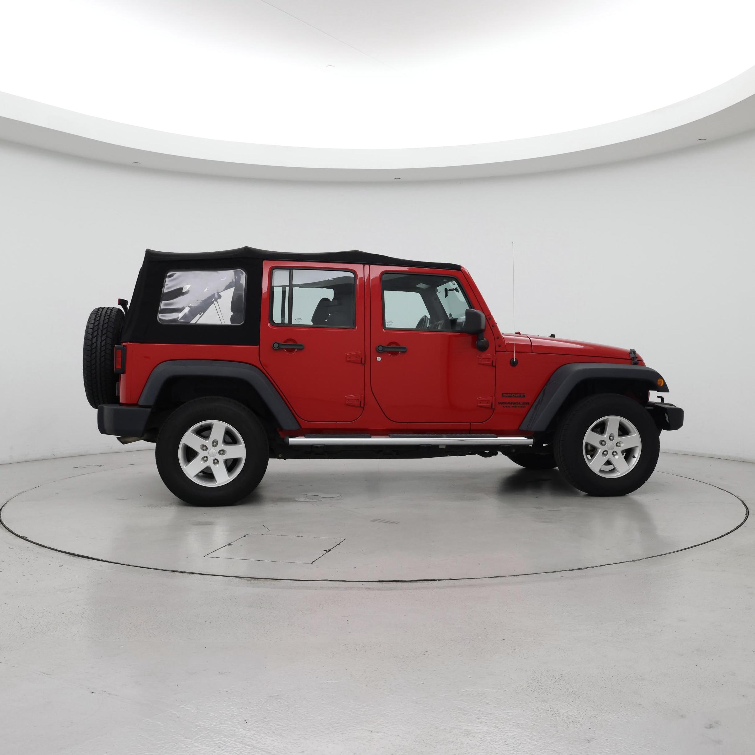 Thumbnail: 2014 Jeep Wrangler - 7