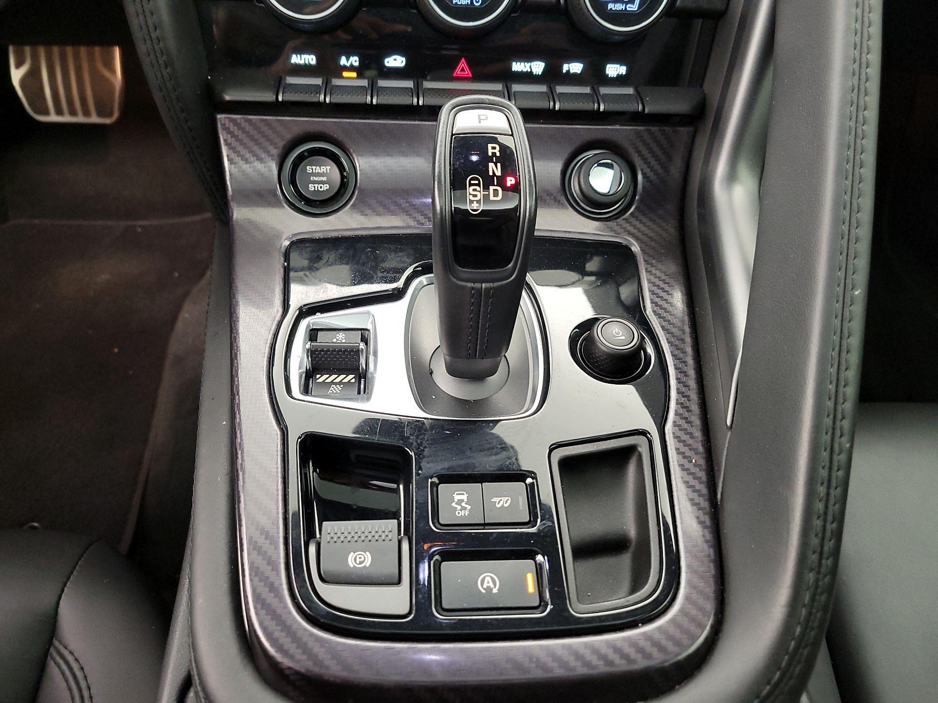 Thumbnail: 2016 Jaguar F-Type - 18