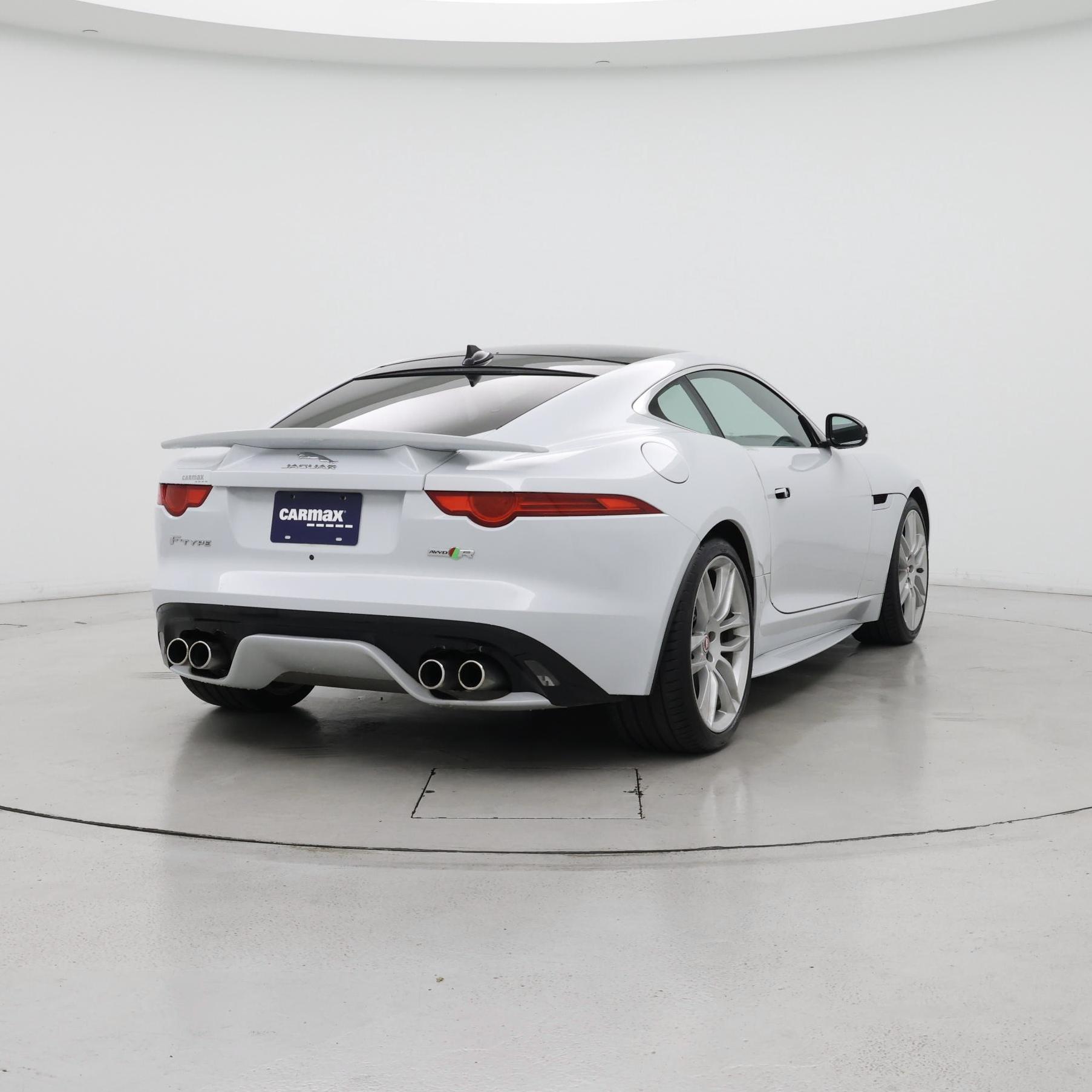 Thumbnail: 2016 Jaguar F-Type - 8