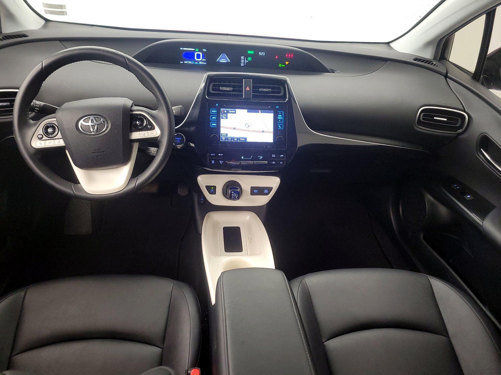 Thumbnail: 2017 Toyota Prius - 9