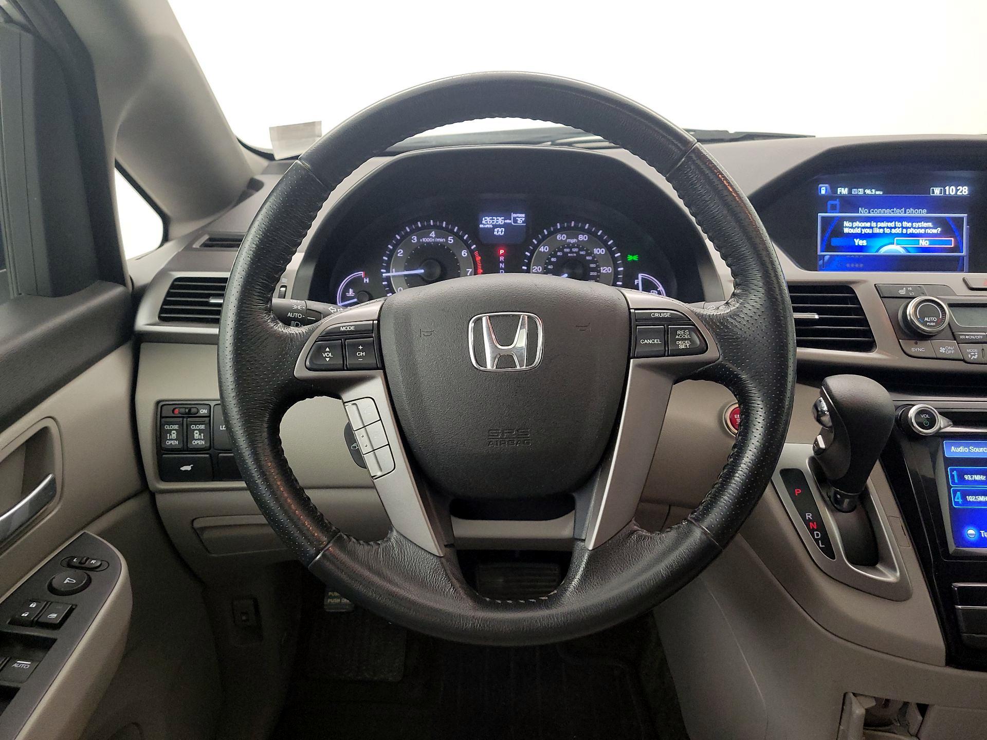 Thumbnail: 2015 Honda Odyssey - 10