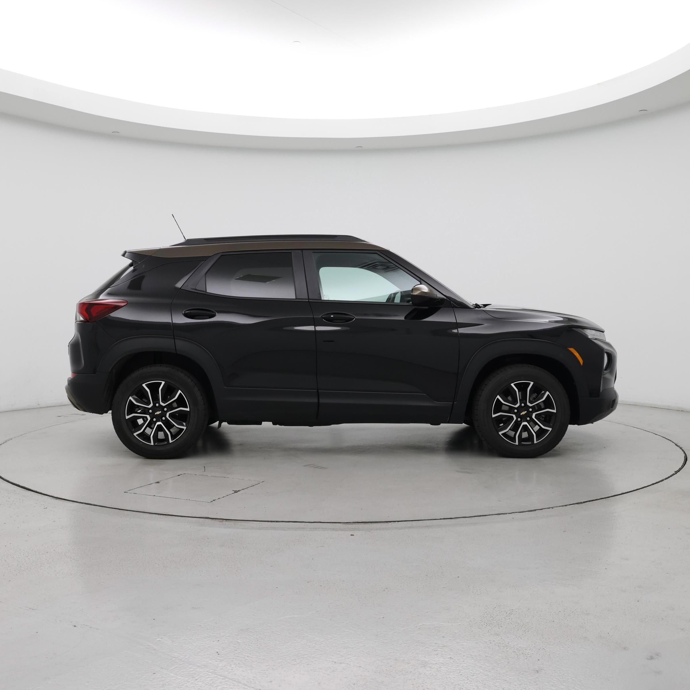 Thumbnail: 2022 Chevrolet TrailBlazer - 7