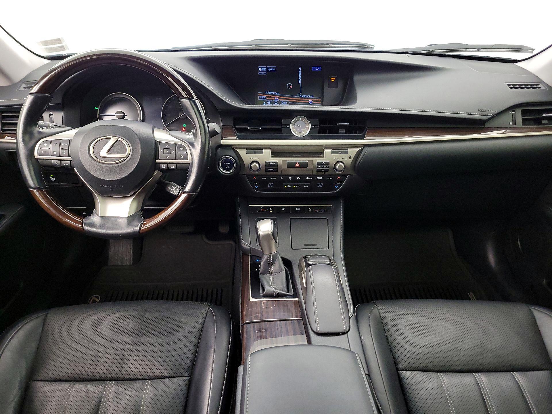 Thumbnail: 2016 Lexus ES - 9