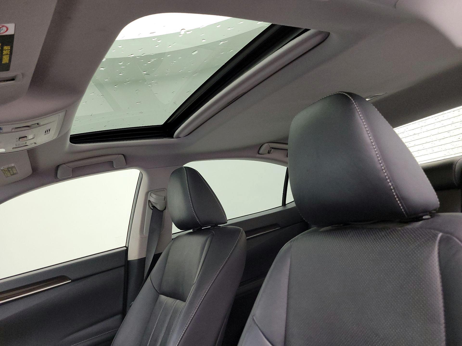 Thumbnail: 2016 Lexus ES - 20