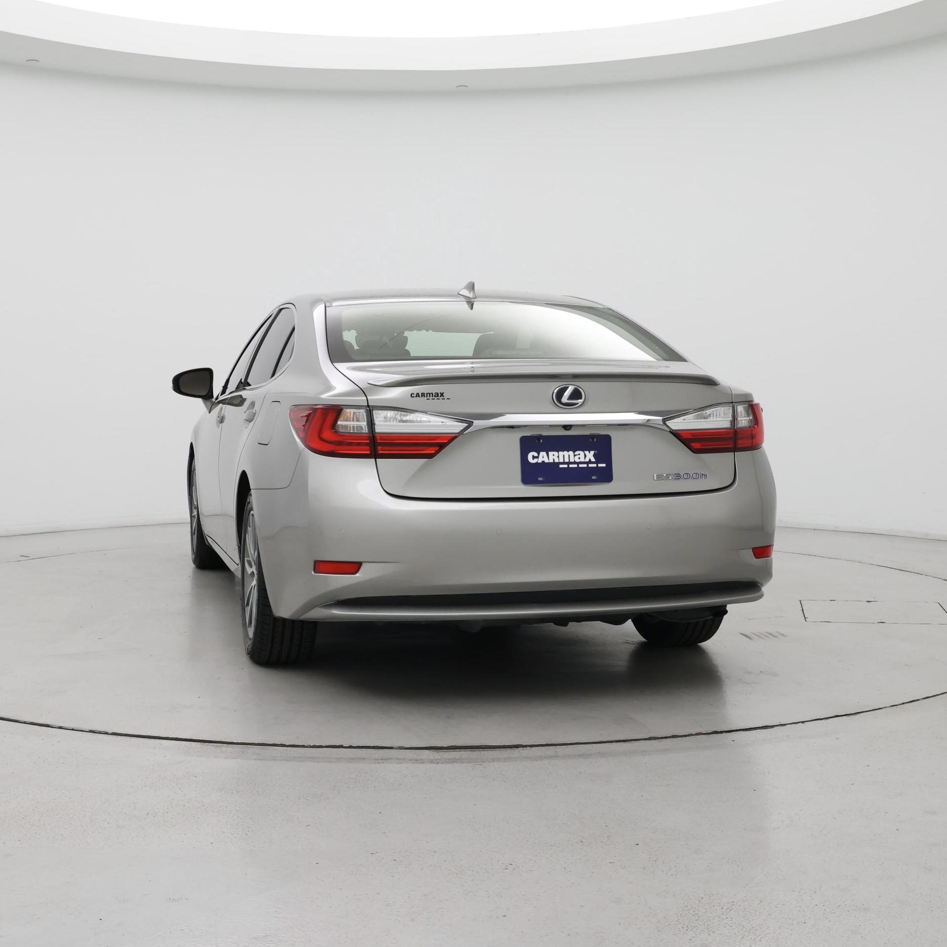 Thumbnail: 2016 Lexus ES - 6