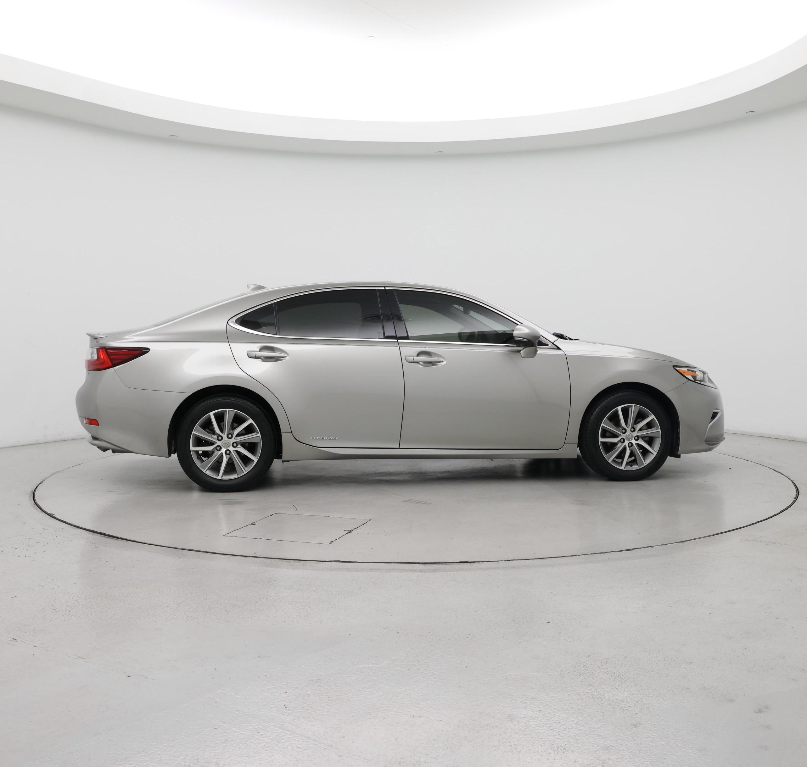 Thumbnail: 2016 Lexus ES - 7