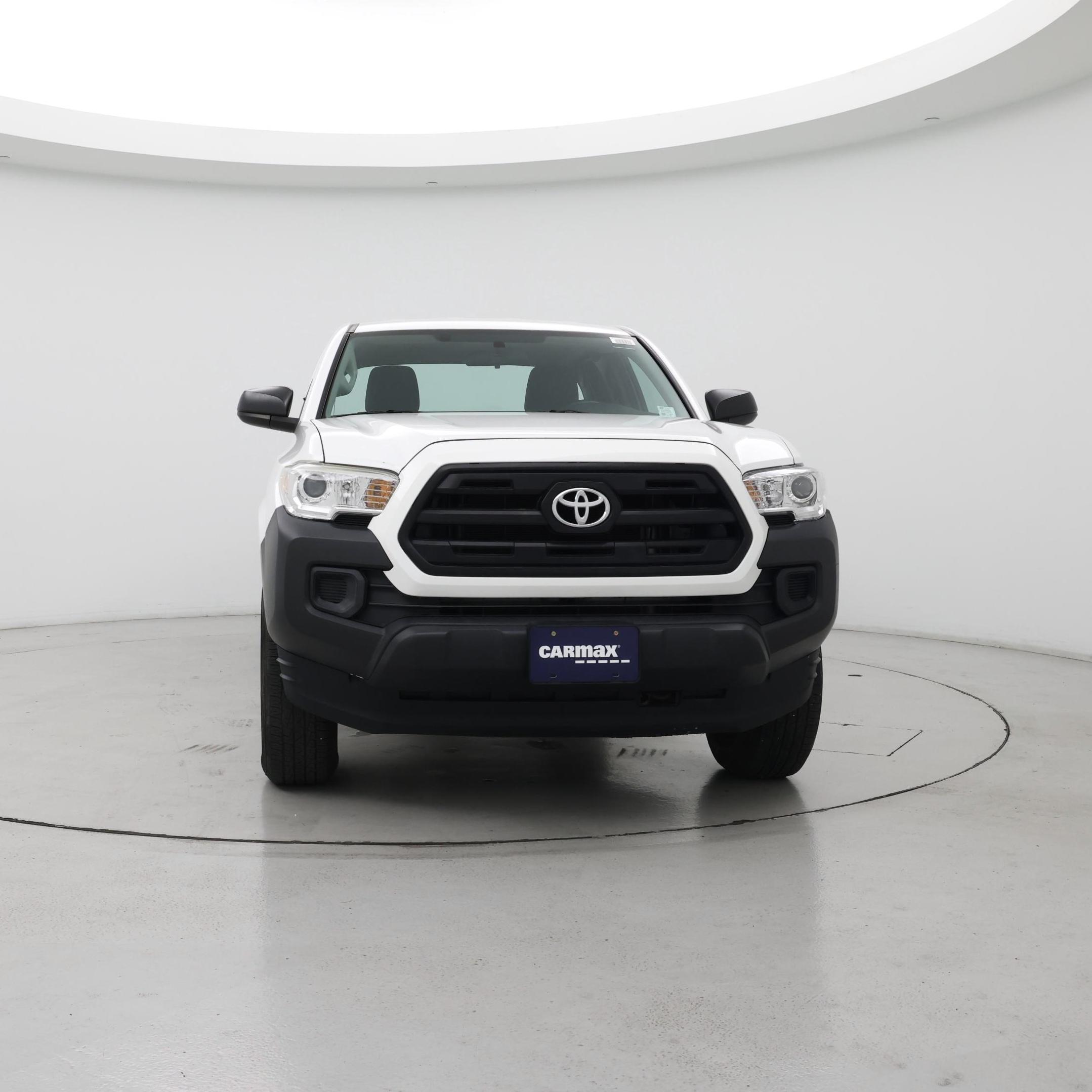 Thumbnail: 2016 Toyota Tacoma - 5