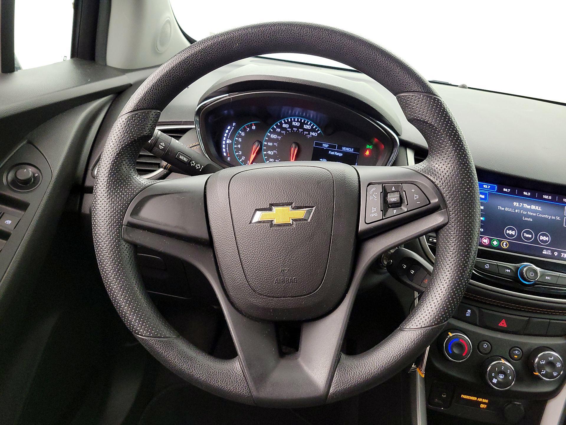 Thumbnail: 2021 Chevrolet Trax - 10
