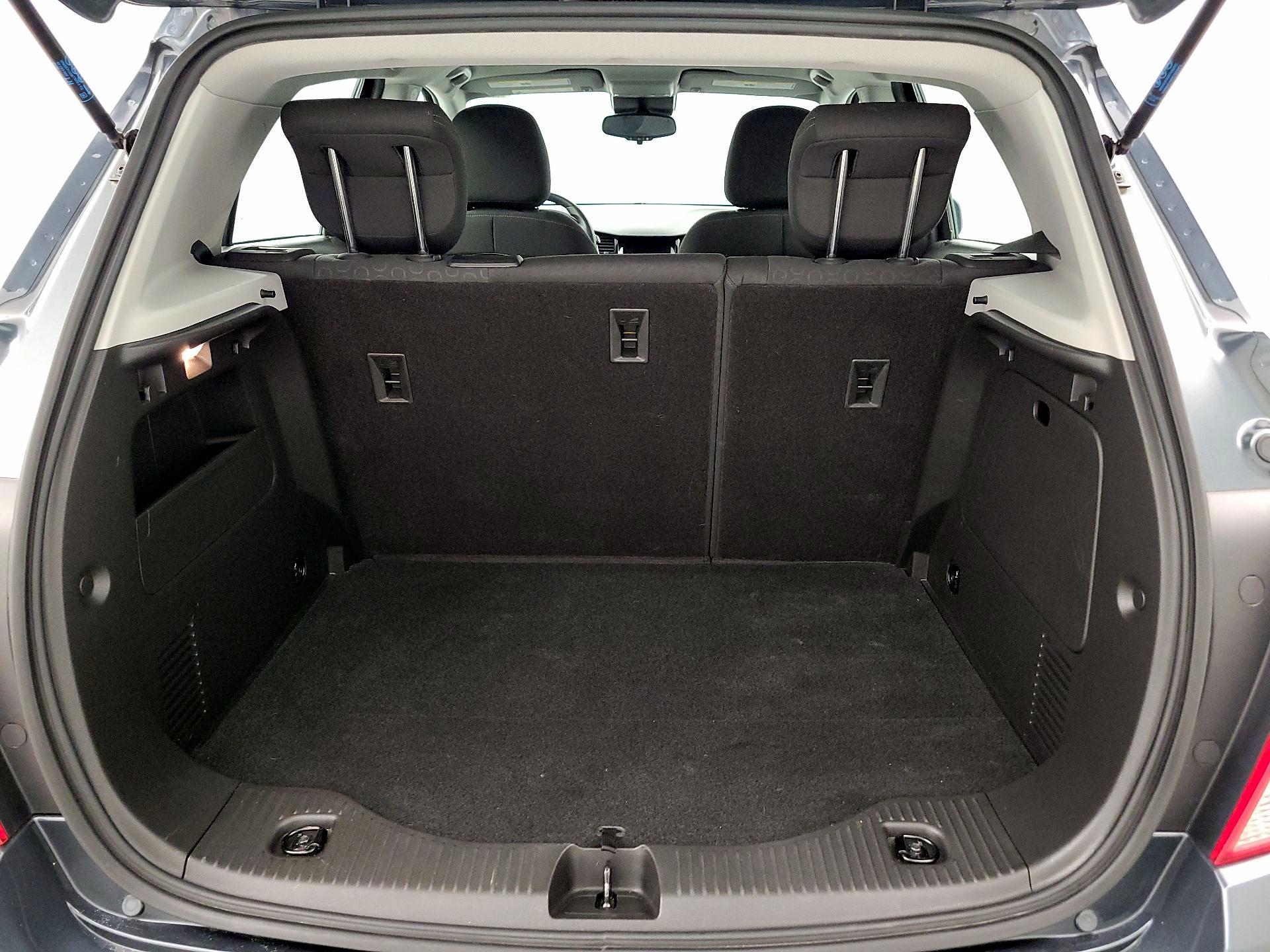 Thumbnail: 2021 Chevrolet Trax - 20