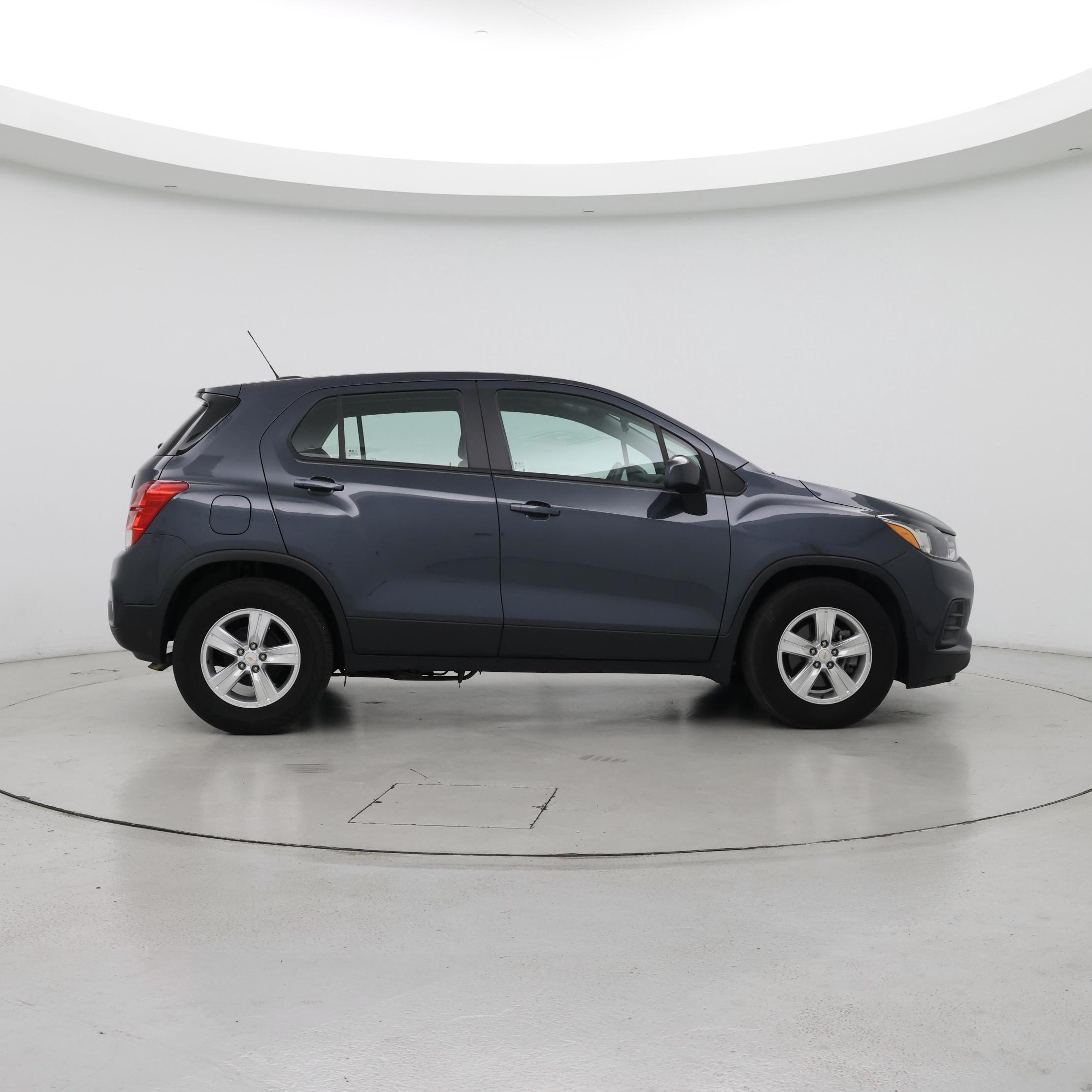 Thumbnail: 2021 Chevrolet Trax - 7