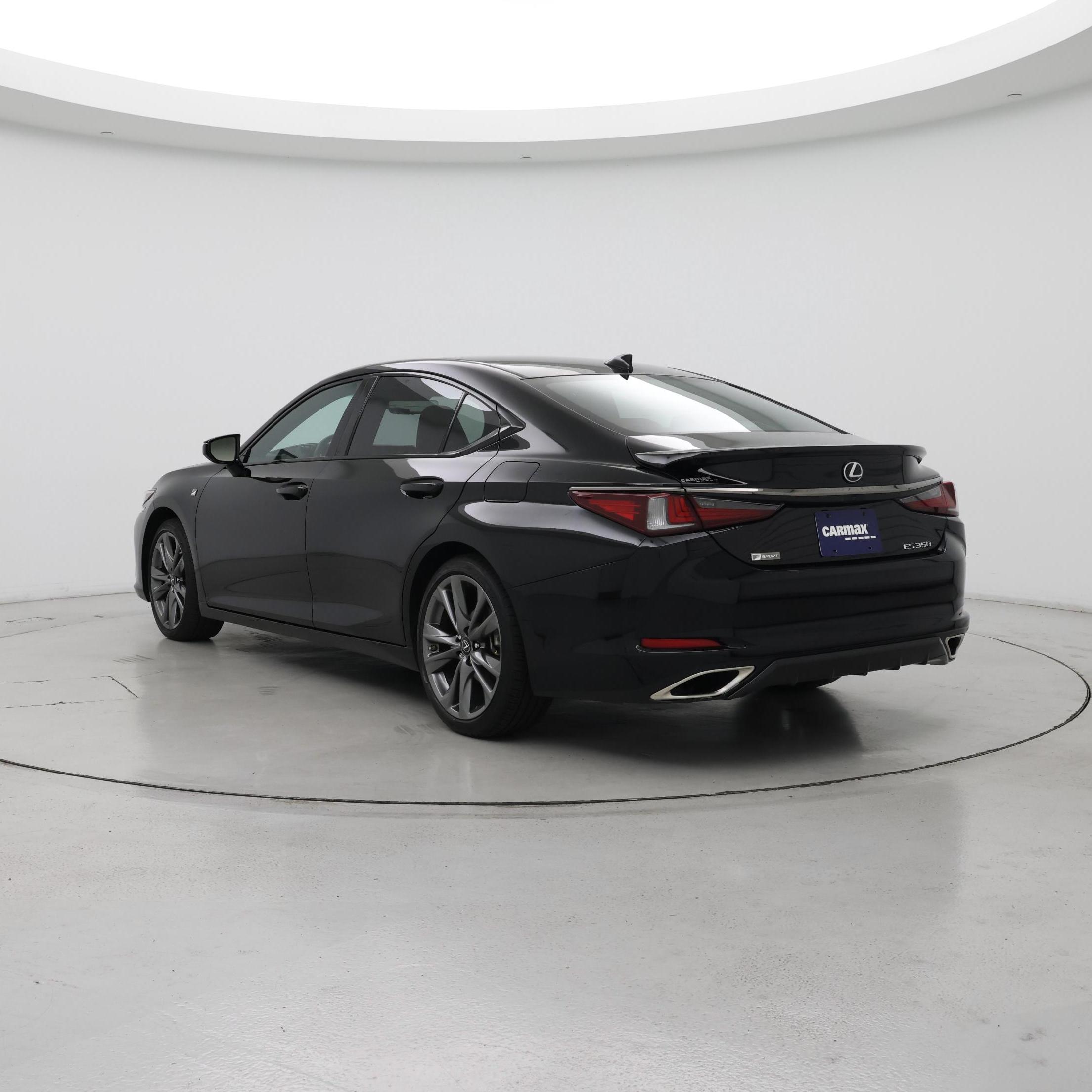 Thumbnail: 2021 Lexus ES - 2