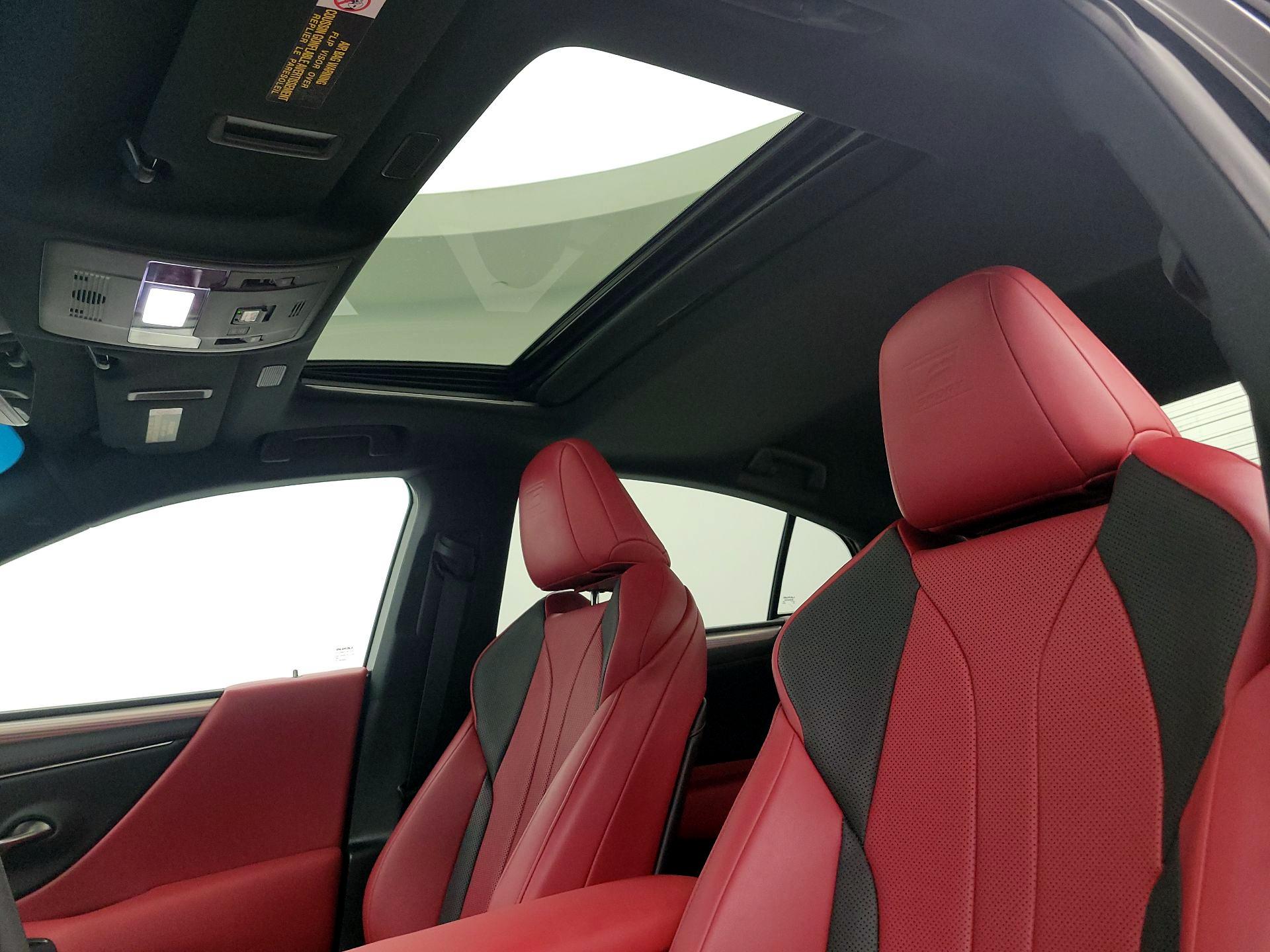 Thumbnail: 2021 Lexus ES - 20