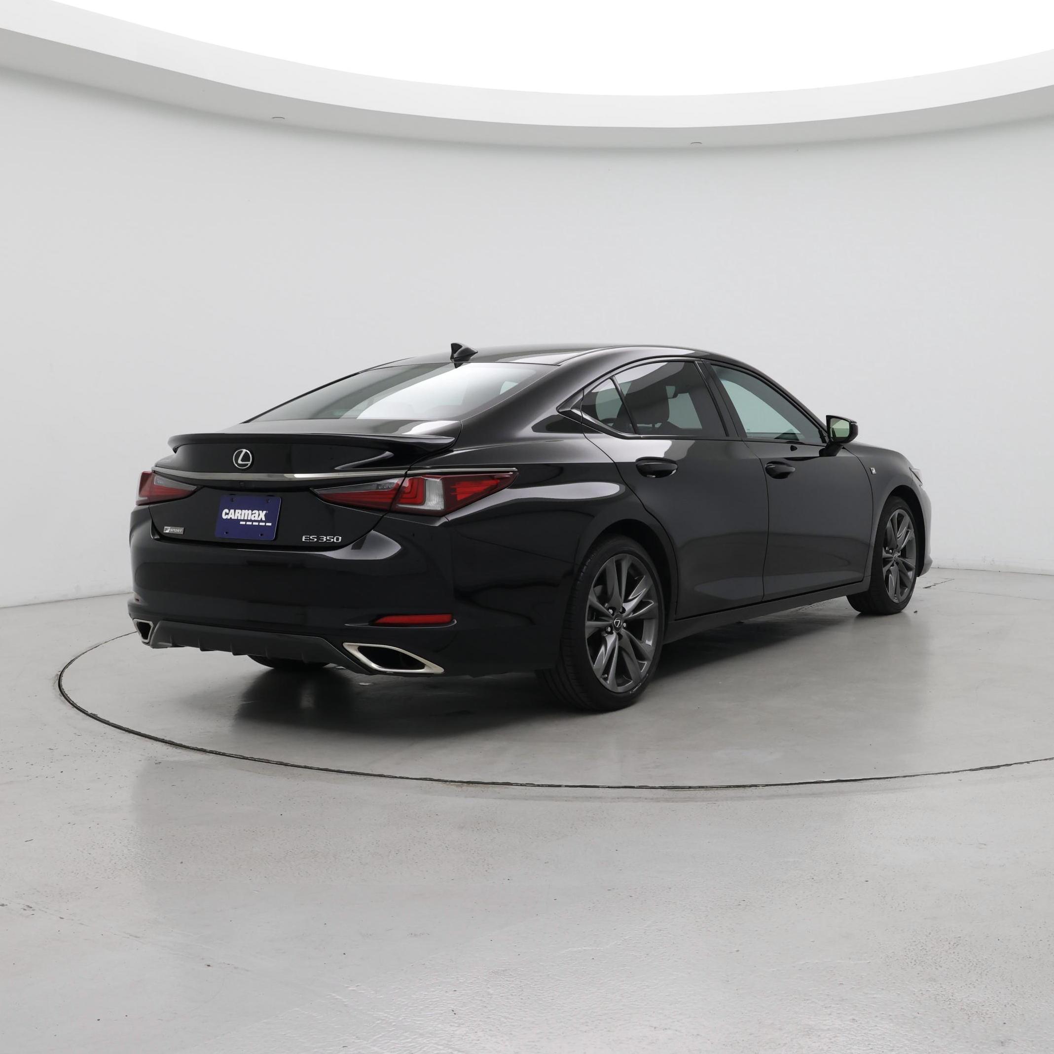 Thumbnail: 2021 Lexus ES - 8