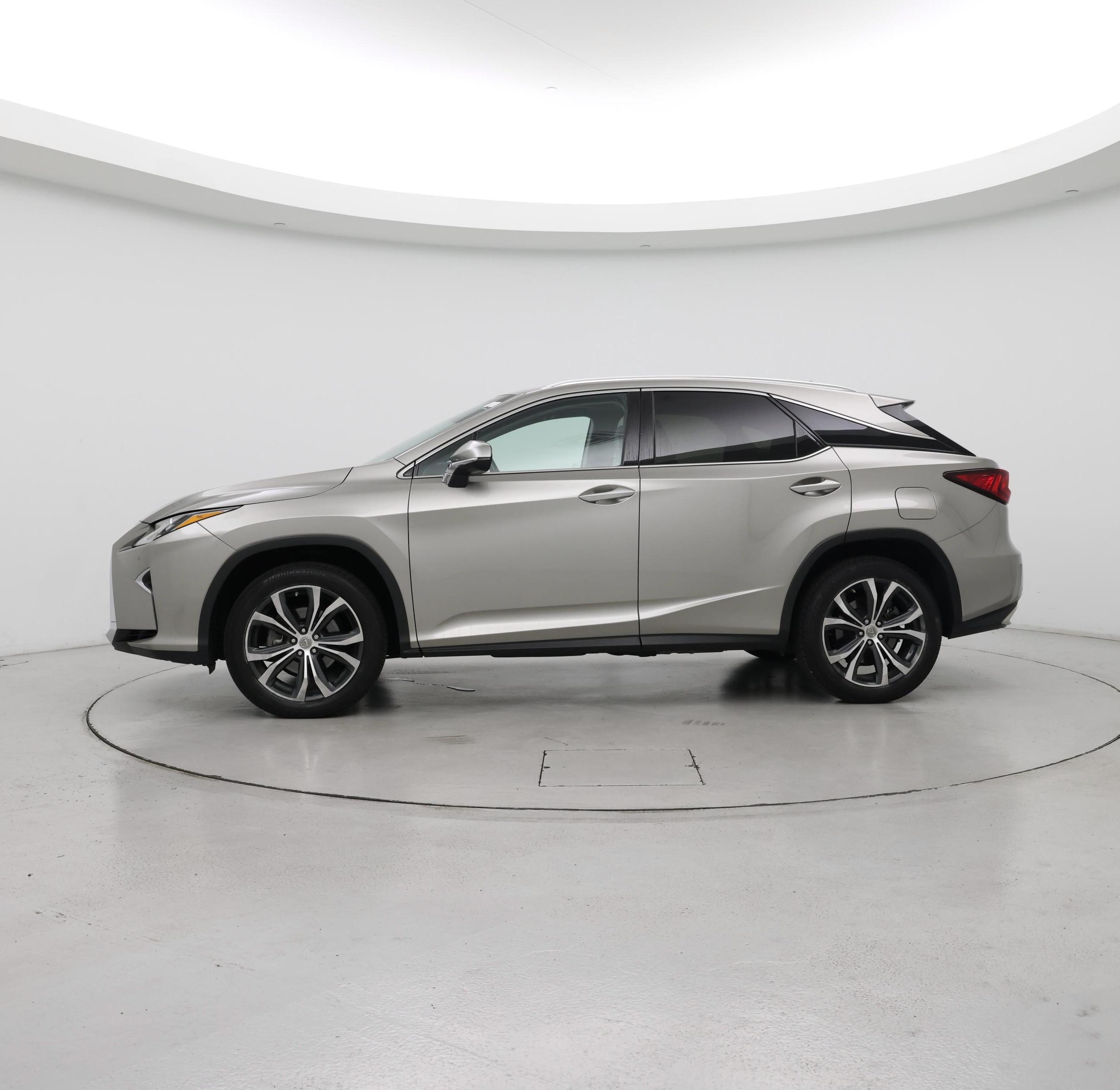 Thumbnail: 2017 Lexus RX - 3