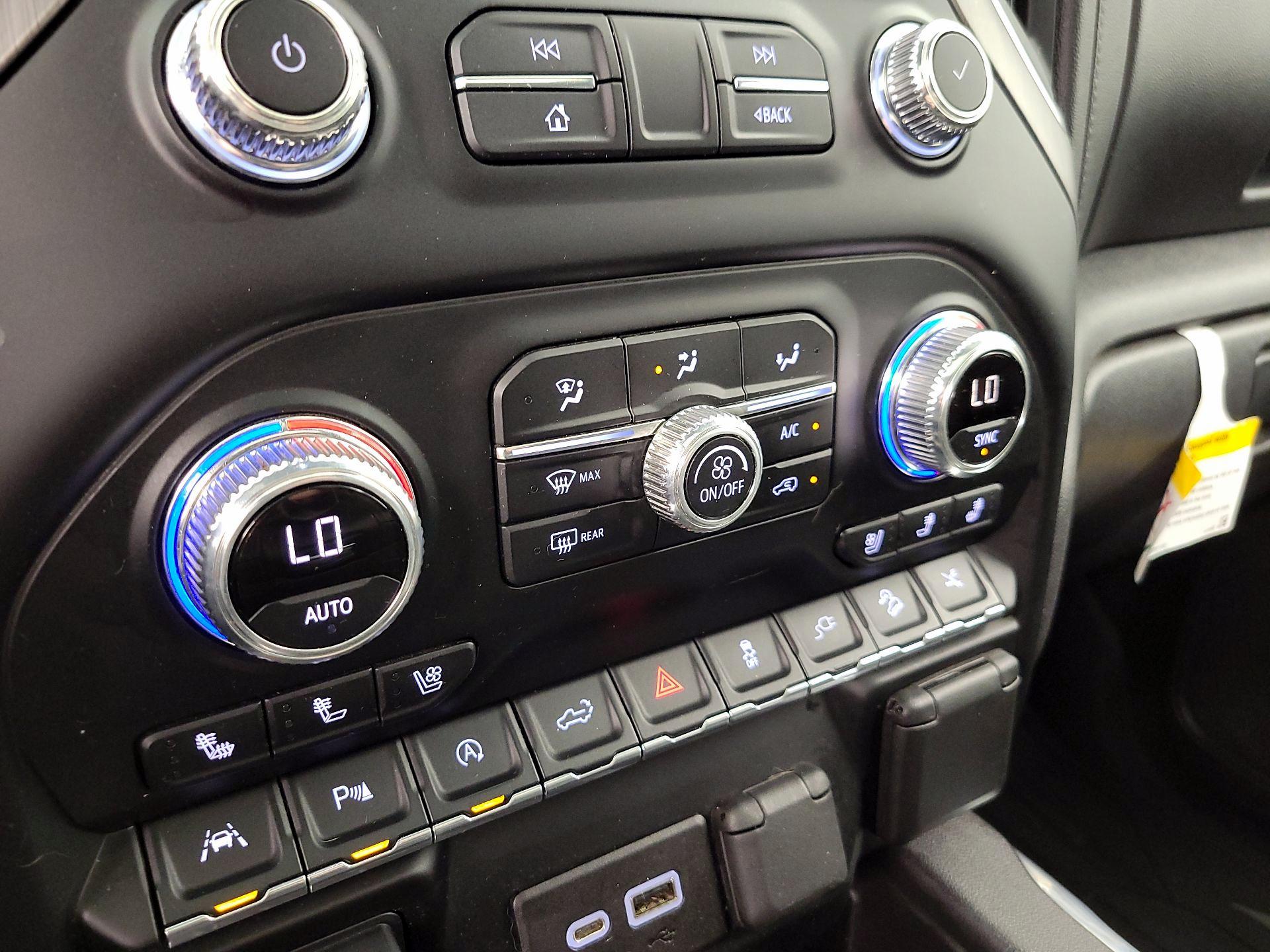 Thumbnail: 2021 GMC Sierra 1500 - 17