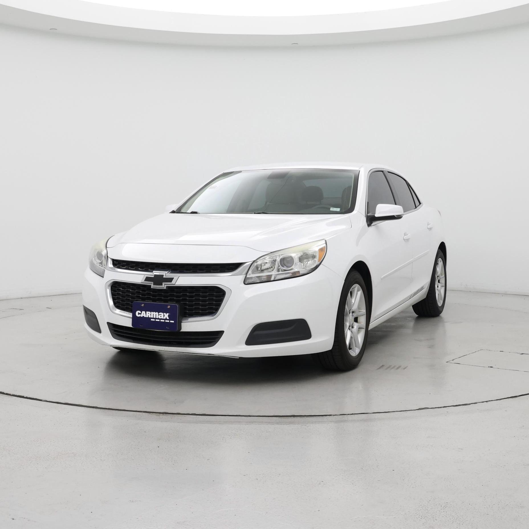 Thumbnail: 2015 Chevrolet Malibu - 4