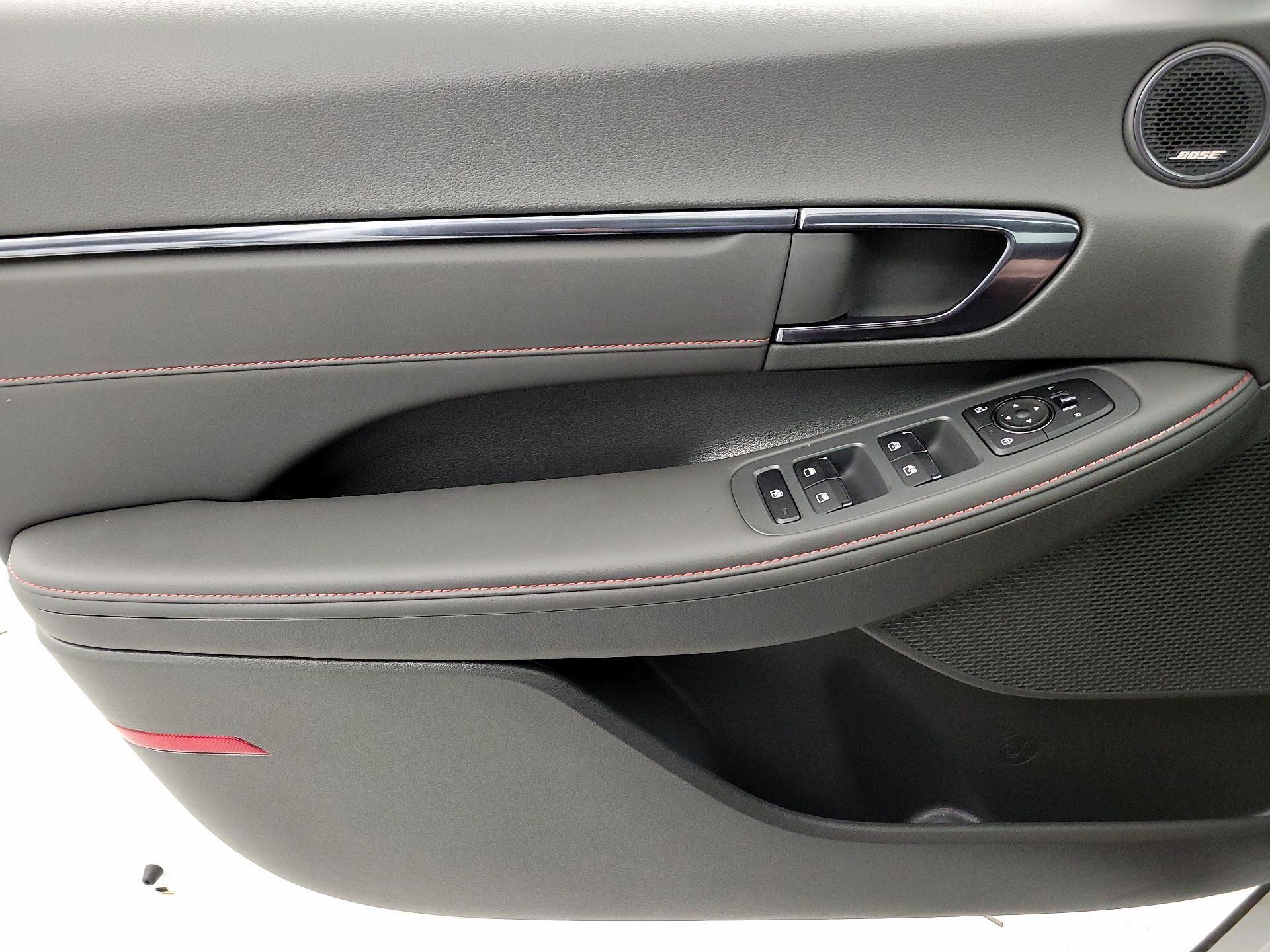 Thumbnail: 2022 Hyundai Sonata - 12