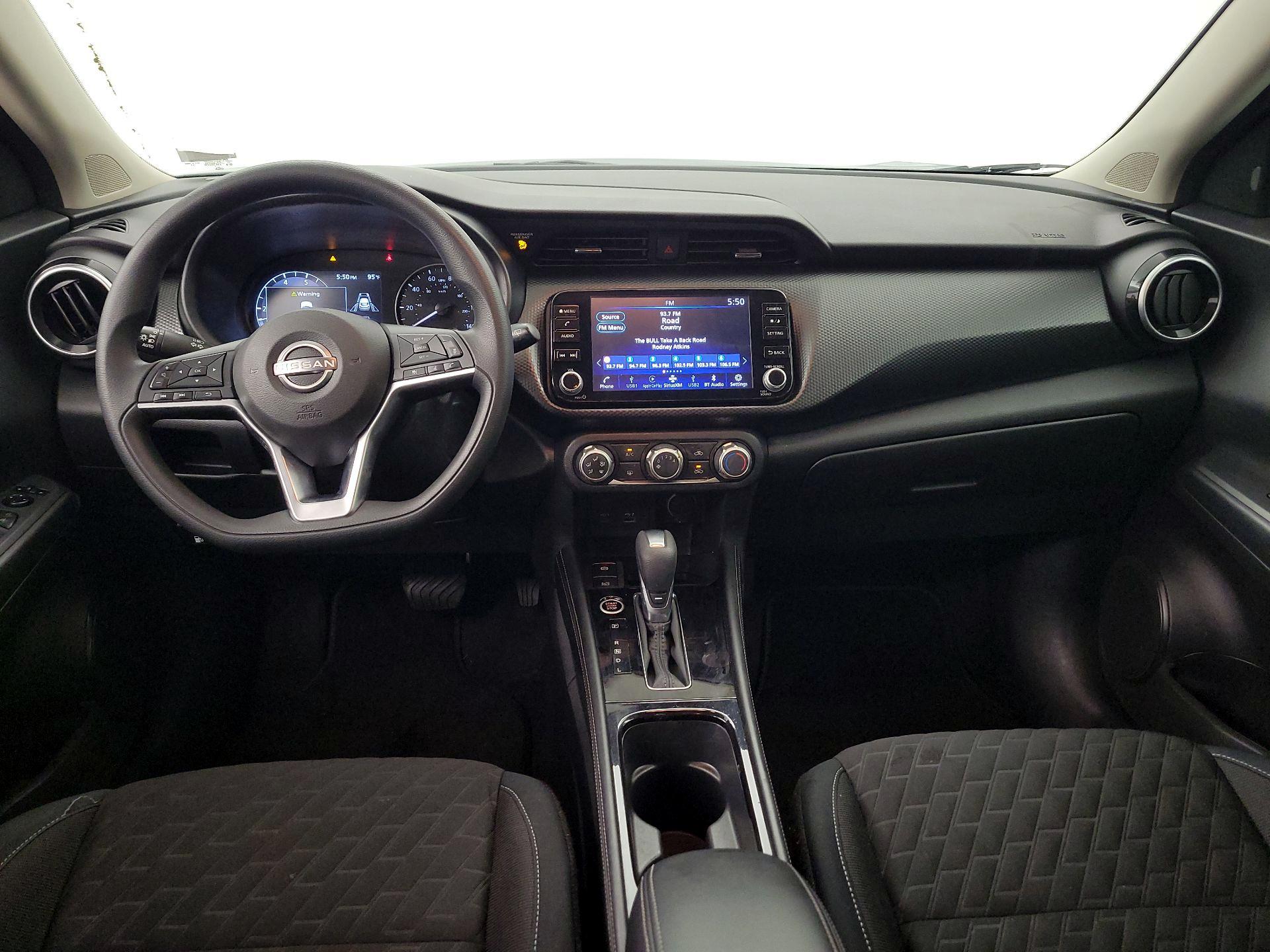 Thumbnail: 2023 Nissan Kicks - 9