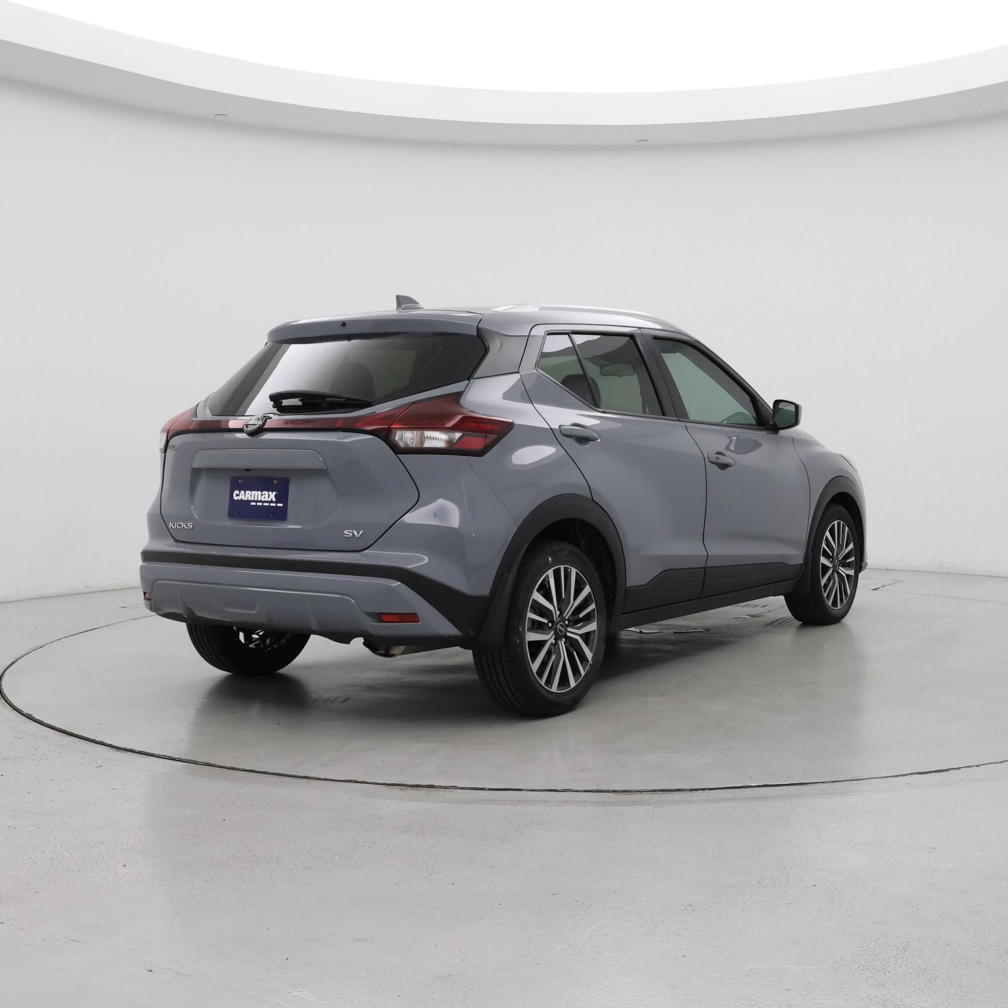 Thumbnail: 2023 Nissan Kicks - 8