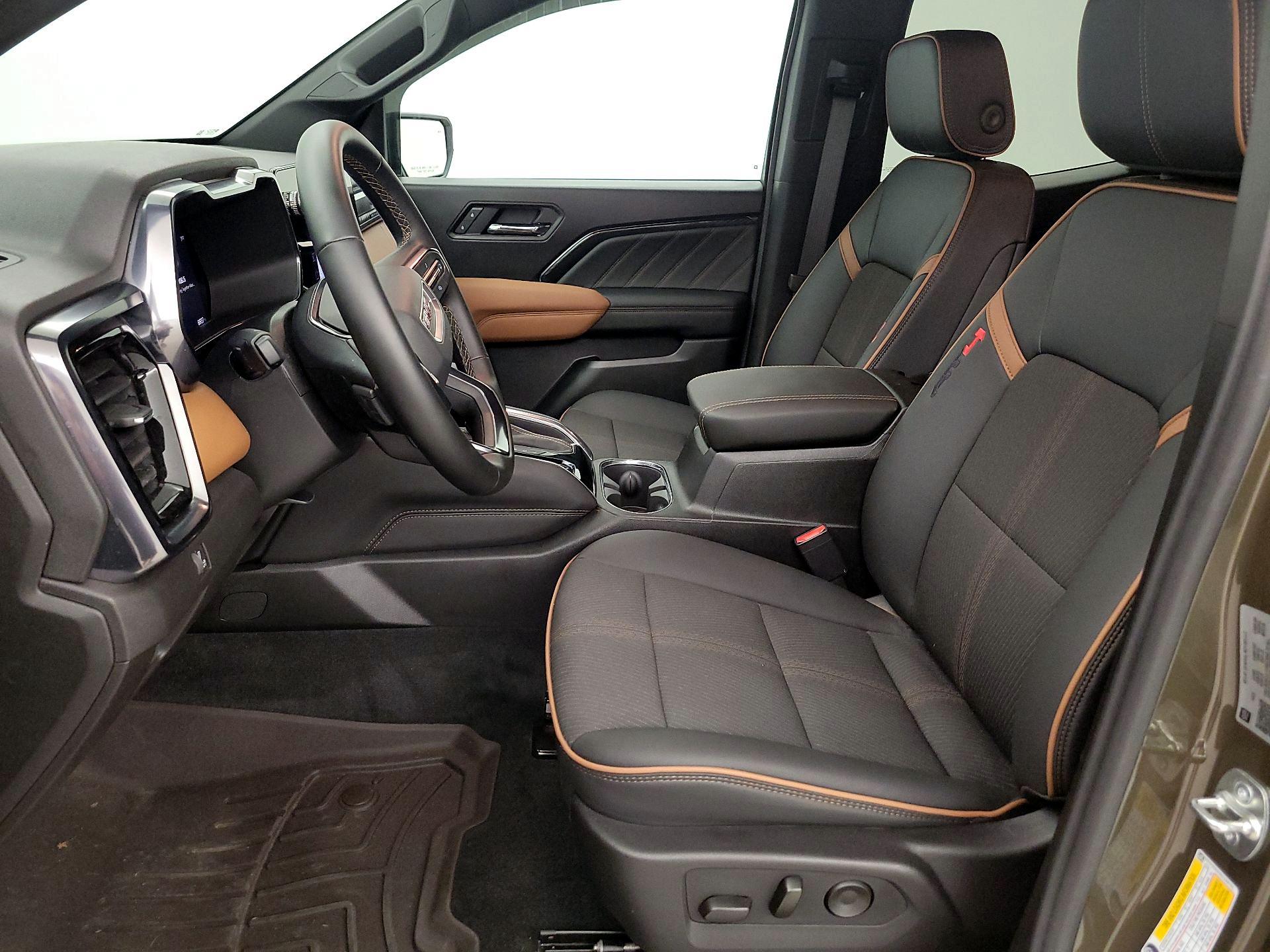 Thumbnail: 2025 GMC Canyon - 11