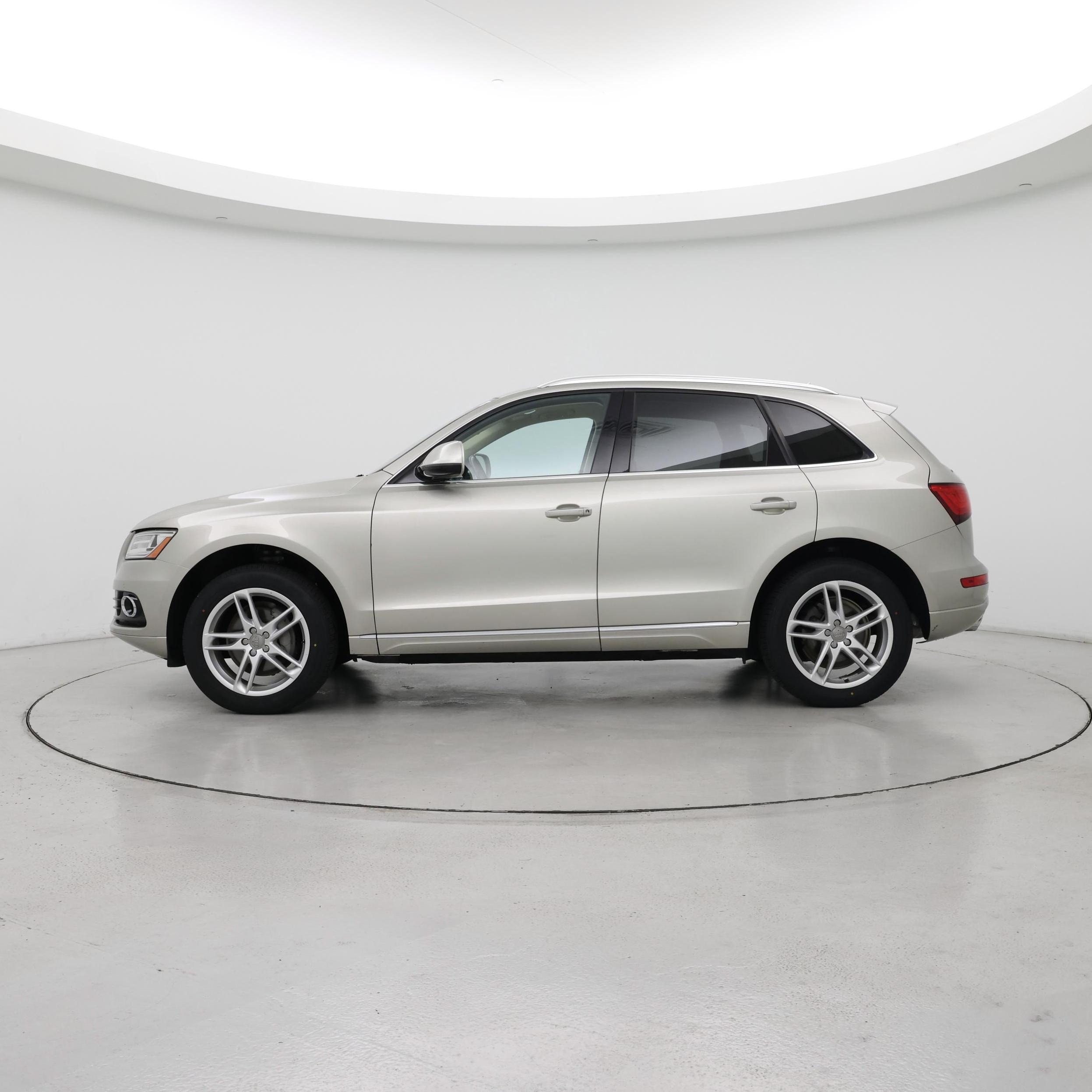 Thumbnail: 2017 Audi Q5 - 3