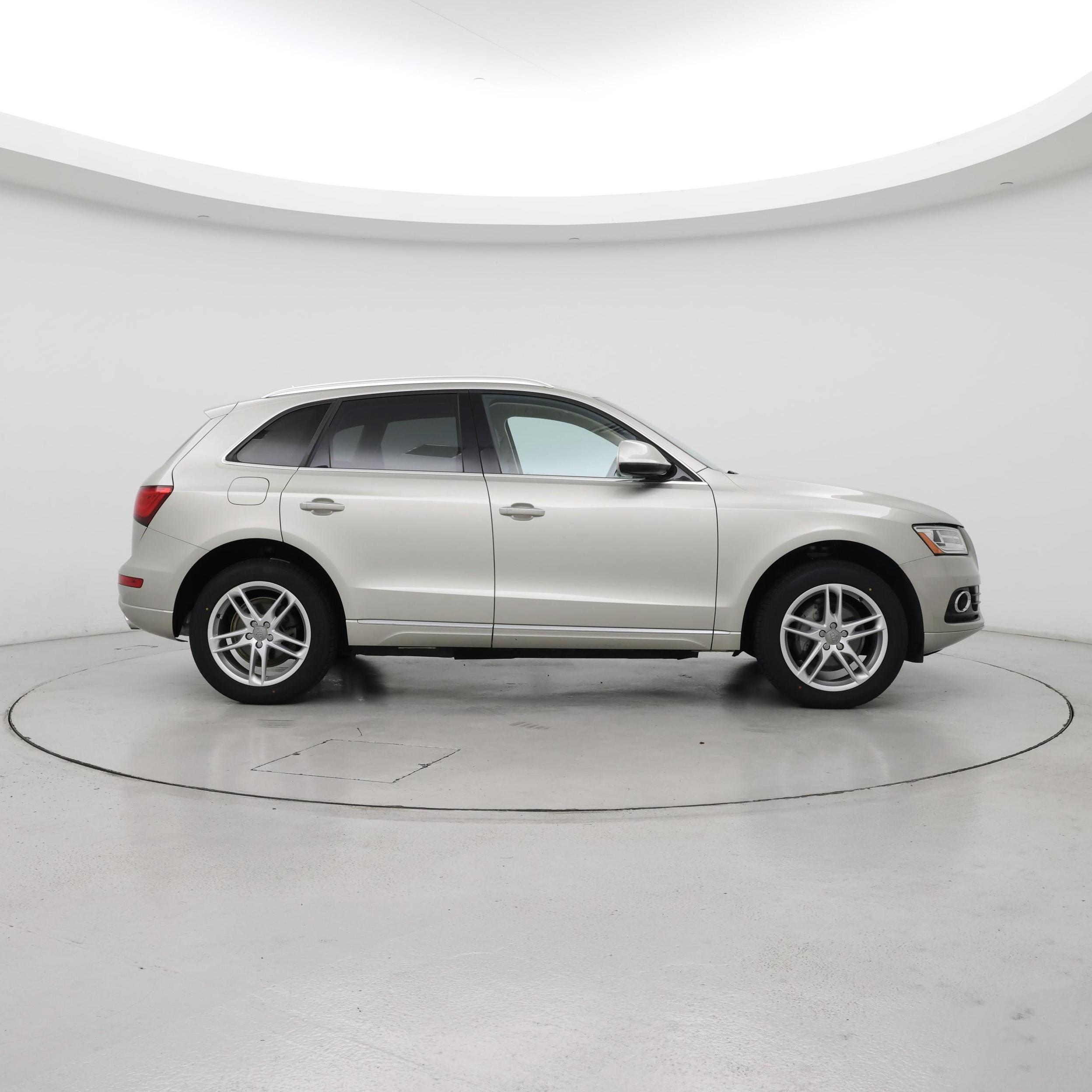 Thumbnail: 2017 Audi Q5 - 7
