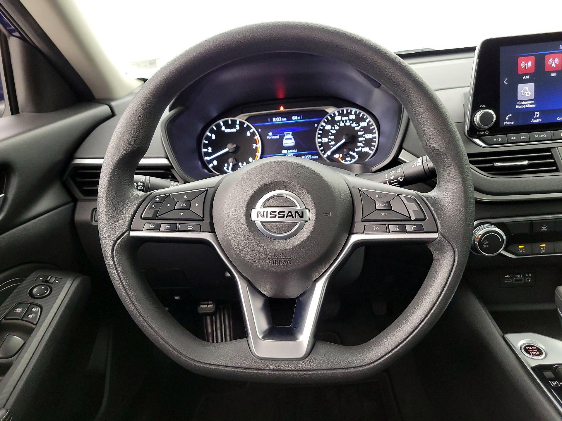 Thumbnail: 2020 Nissan Altima - 10