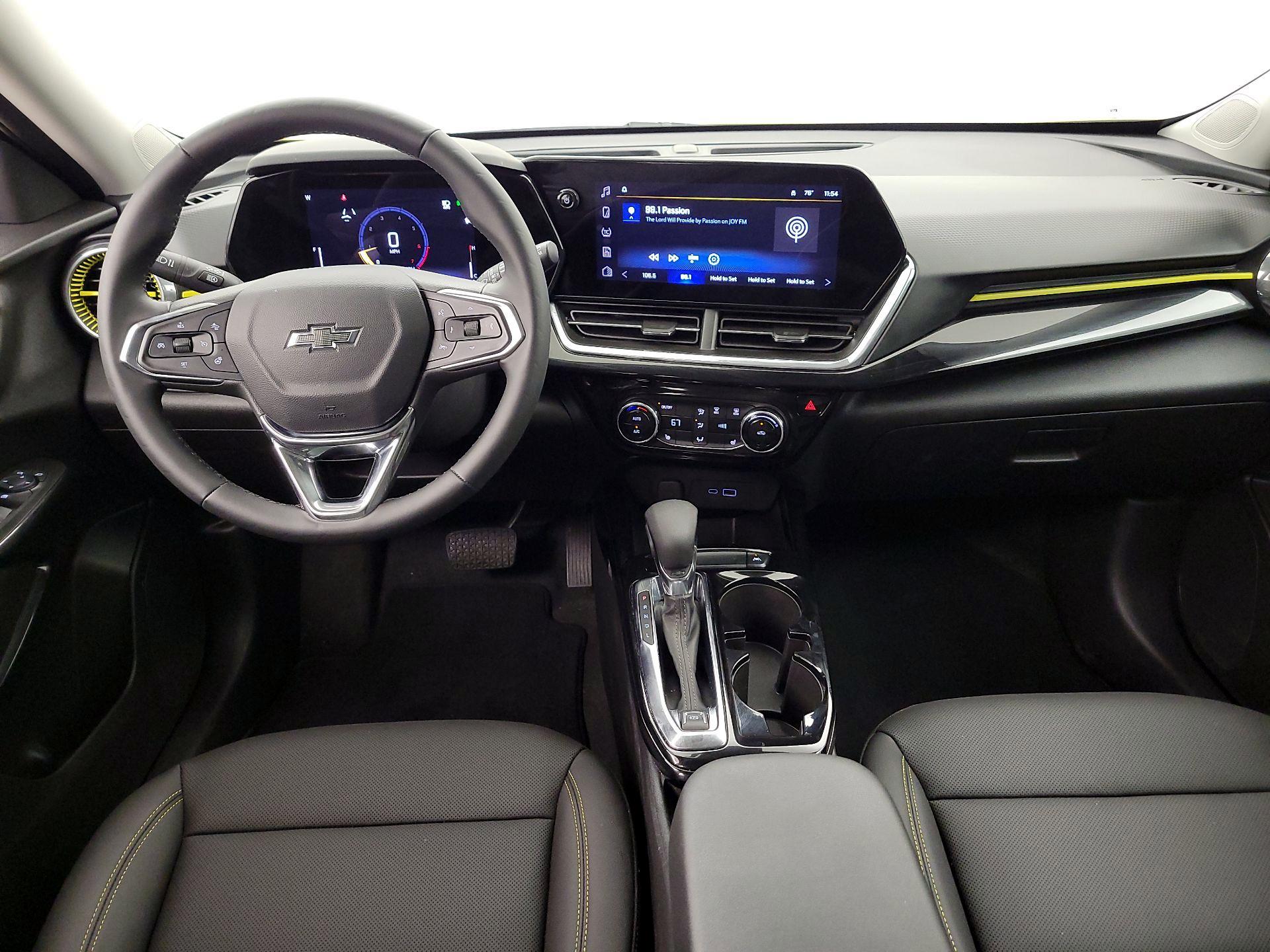 Thumbnail: 2025 Chevrolet Trax - 9