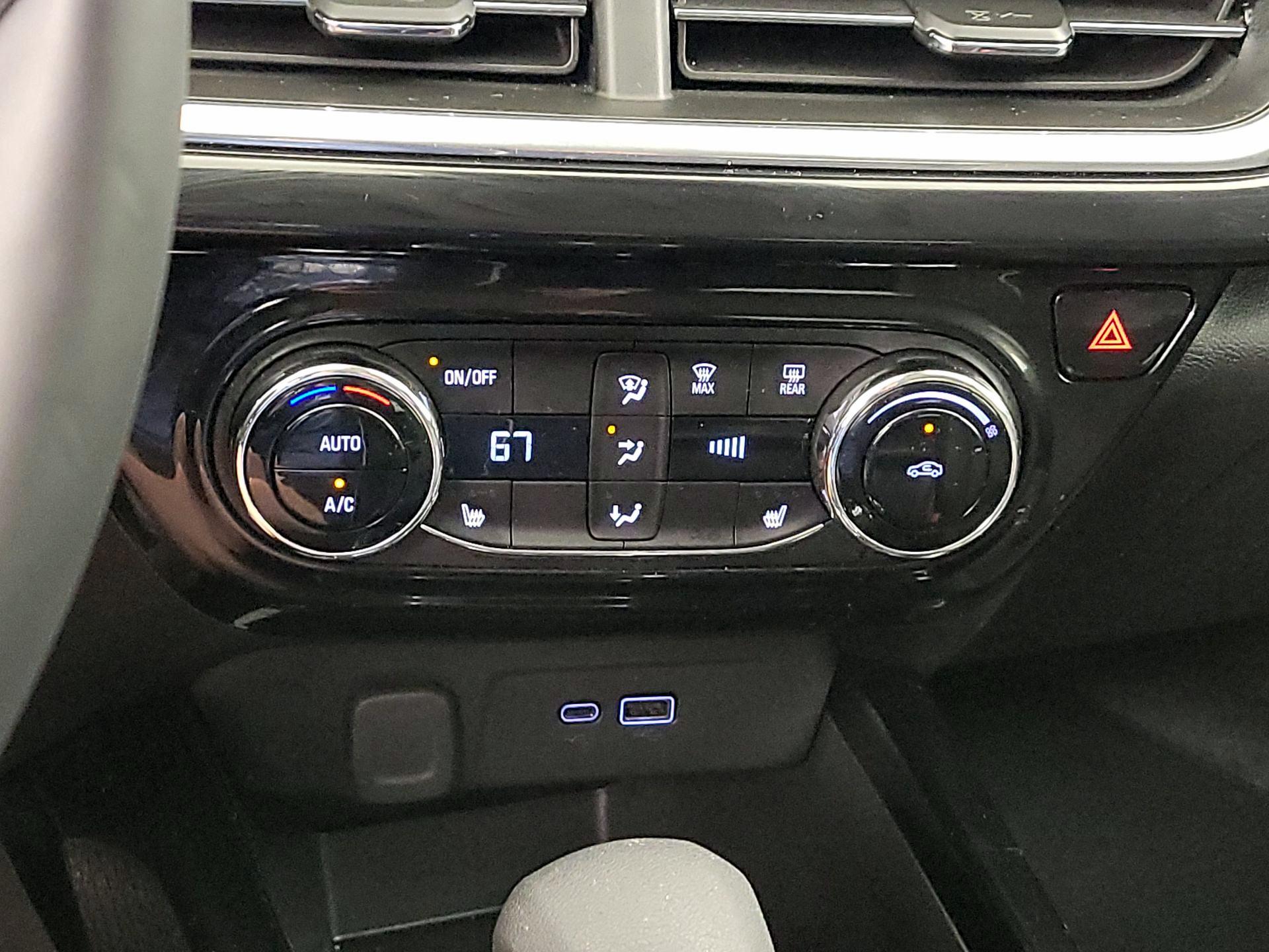 Thumbnail: 2025 Chevrolet Trax - 16