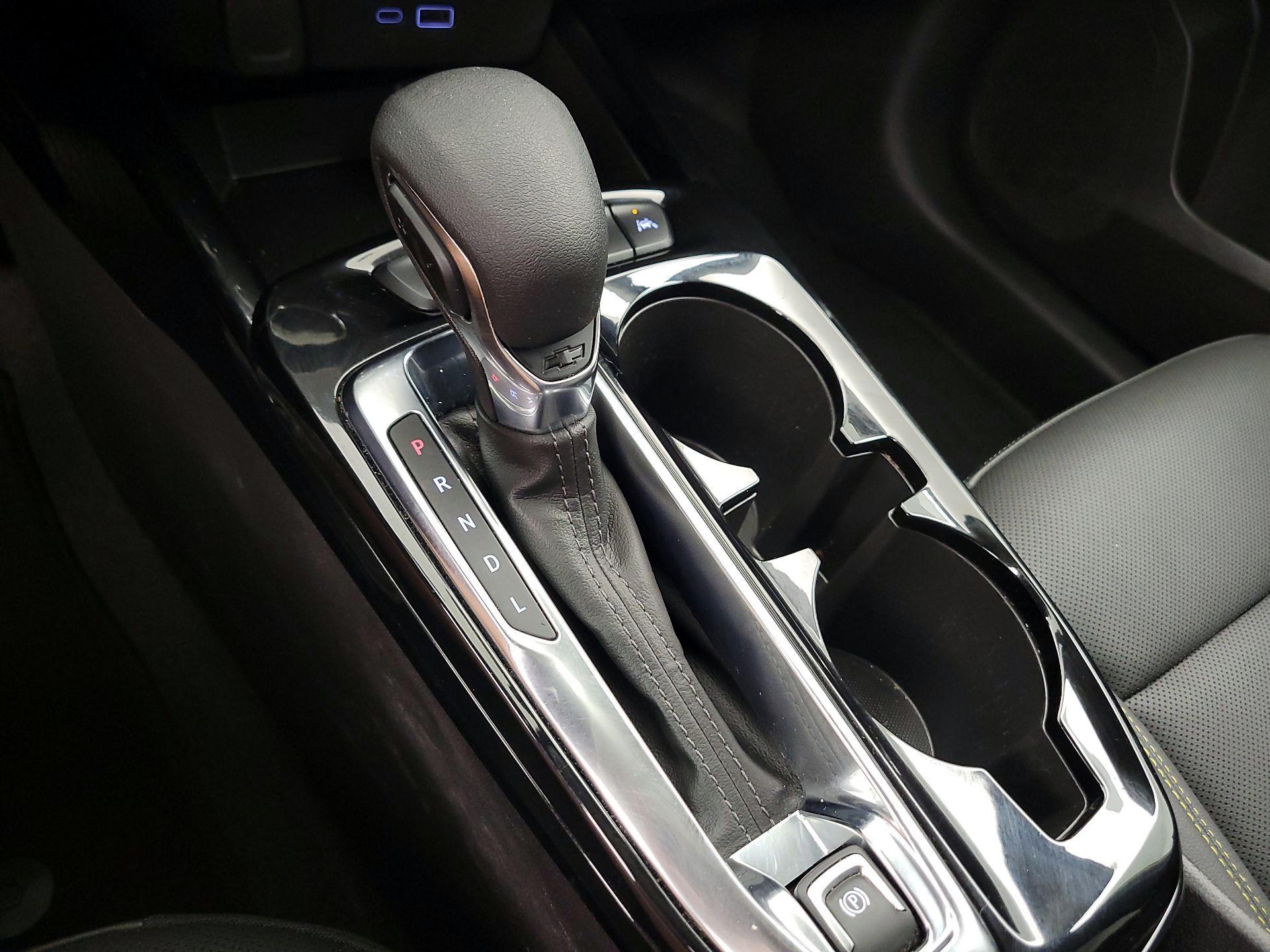 Thumbnail: 2025 Chevrolet Trax - 17